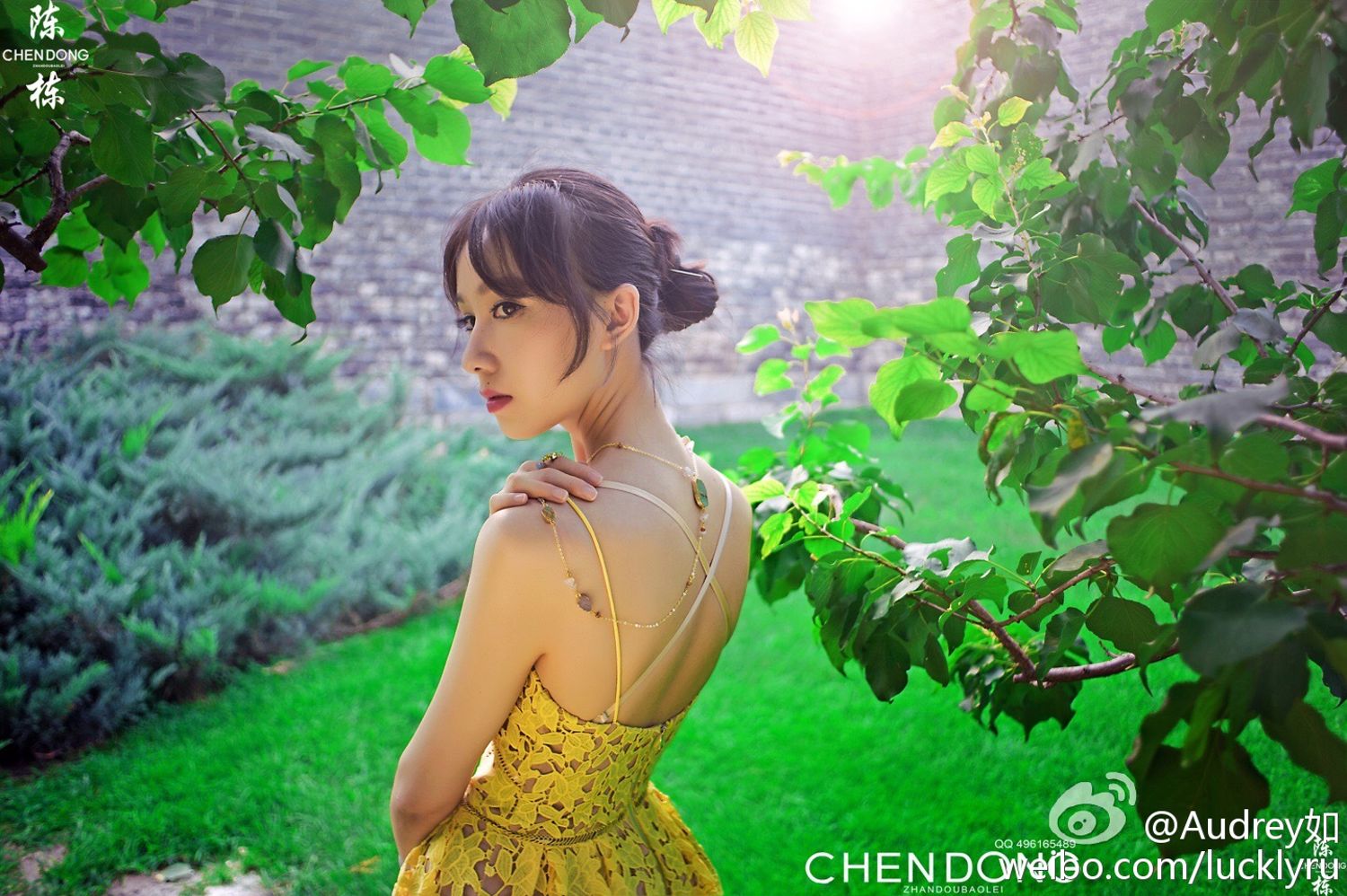 气质美女Audrey如 清爽街拍唯美家居