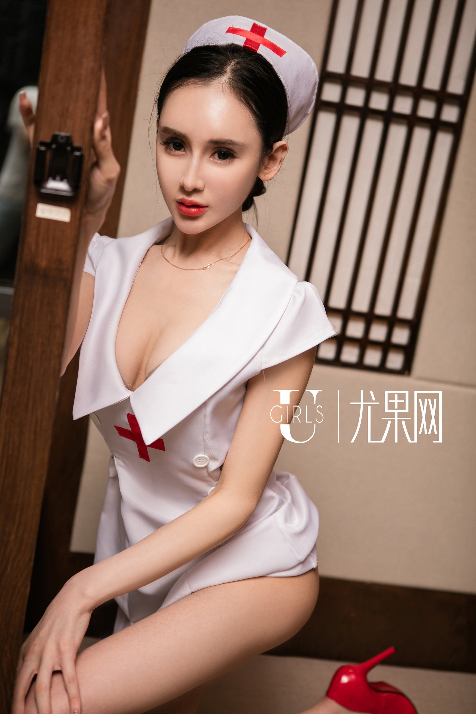 阿依努尔瓦娅 [Ugirls尤果网]高清写真图第184期