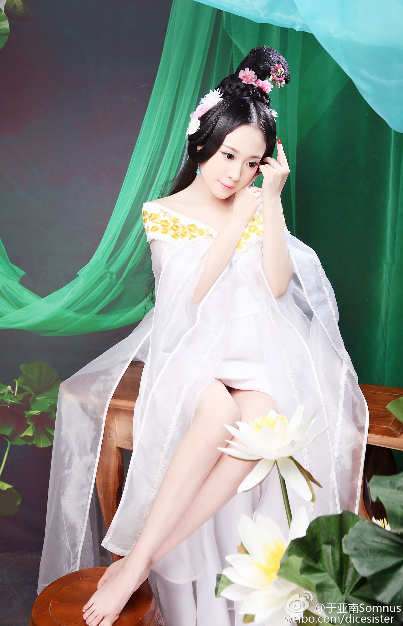 于亚南 微博私房写真图