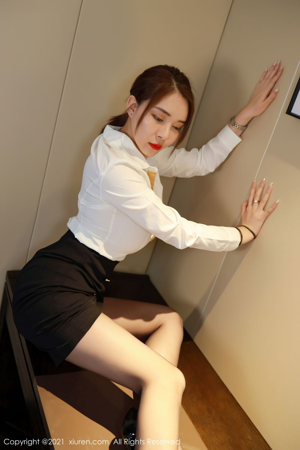 [XiuRen]高清写真图 2021.01.04 No.2965 凯竹•廿十