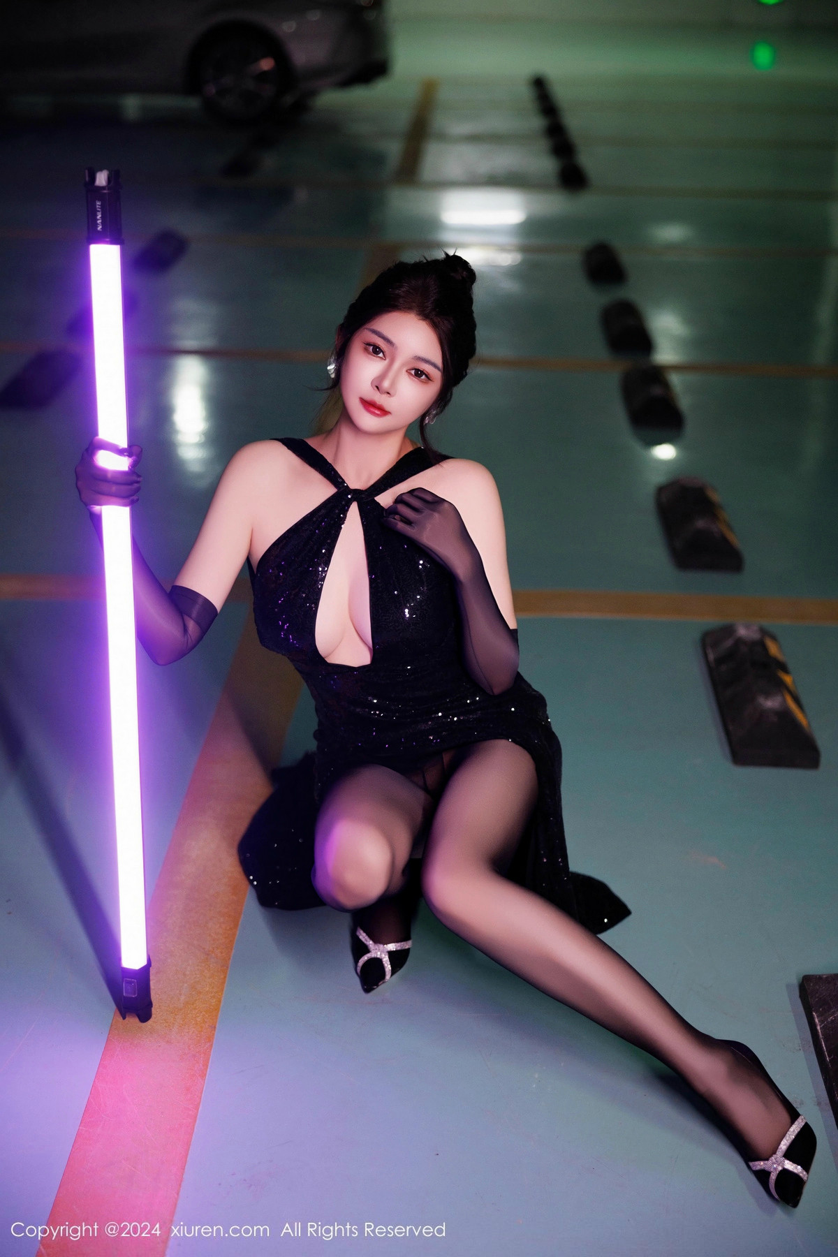 [XiuRen]高清写真图 2024.11.27 No.9512 凯竹Quinn 黑丝美臀