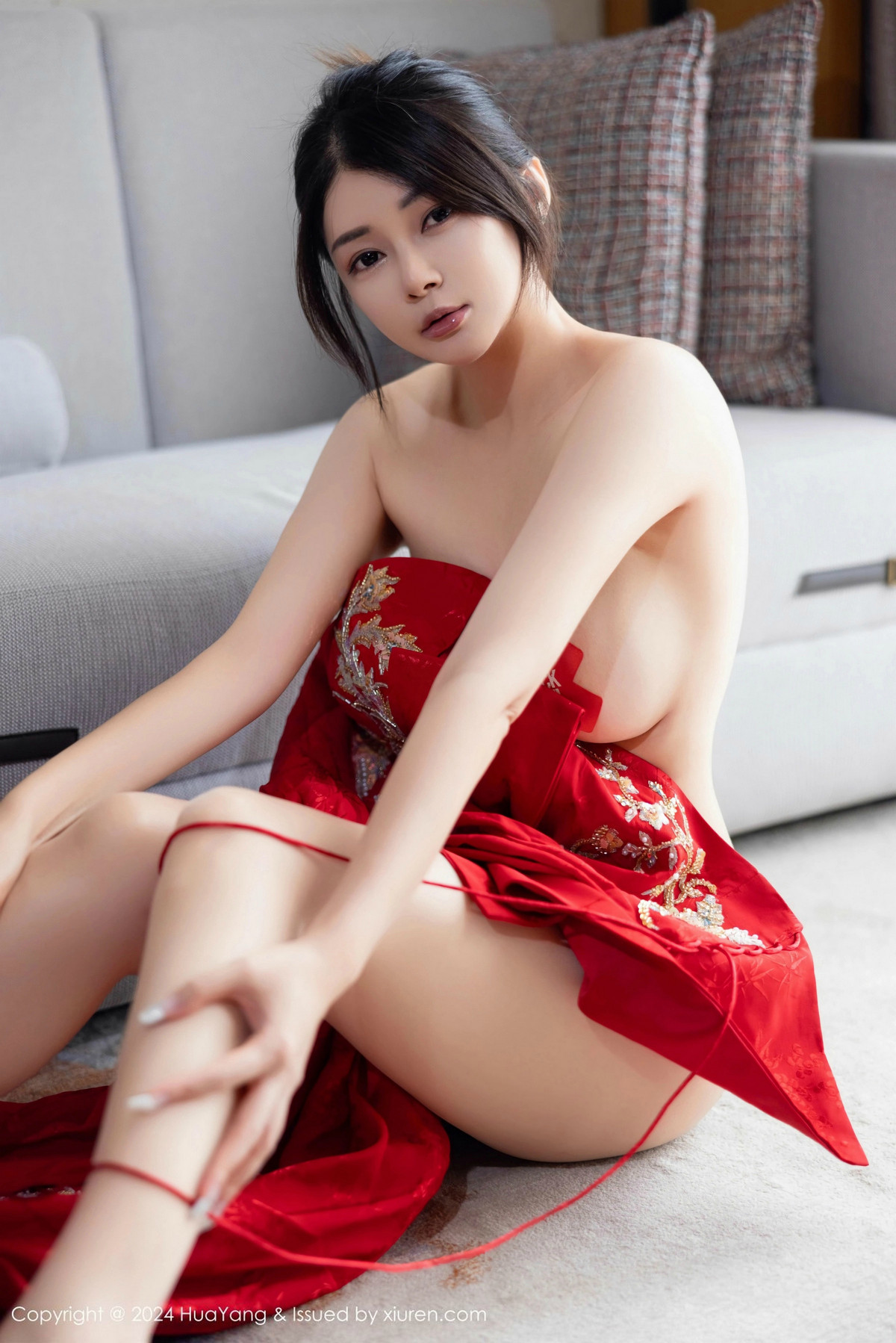 [HuaYang]高清写真图 2024.12.12 VOL.623 凯竹Quinn 丝袜美臀