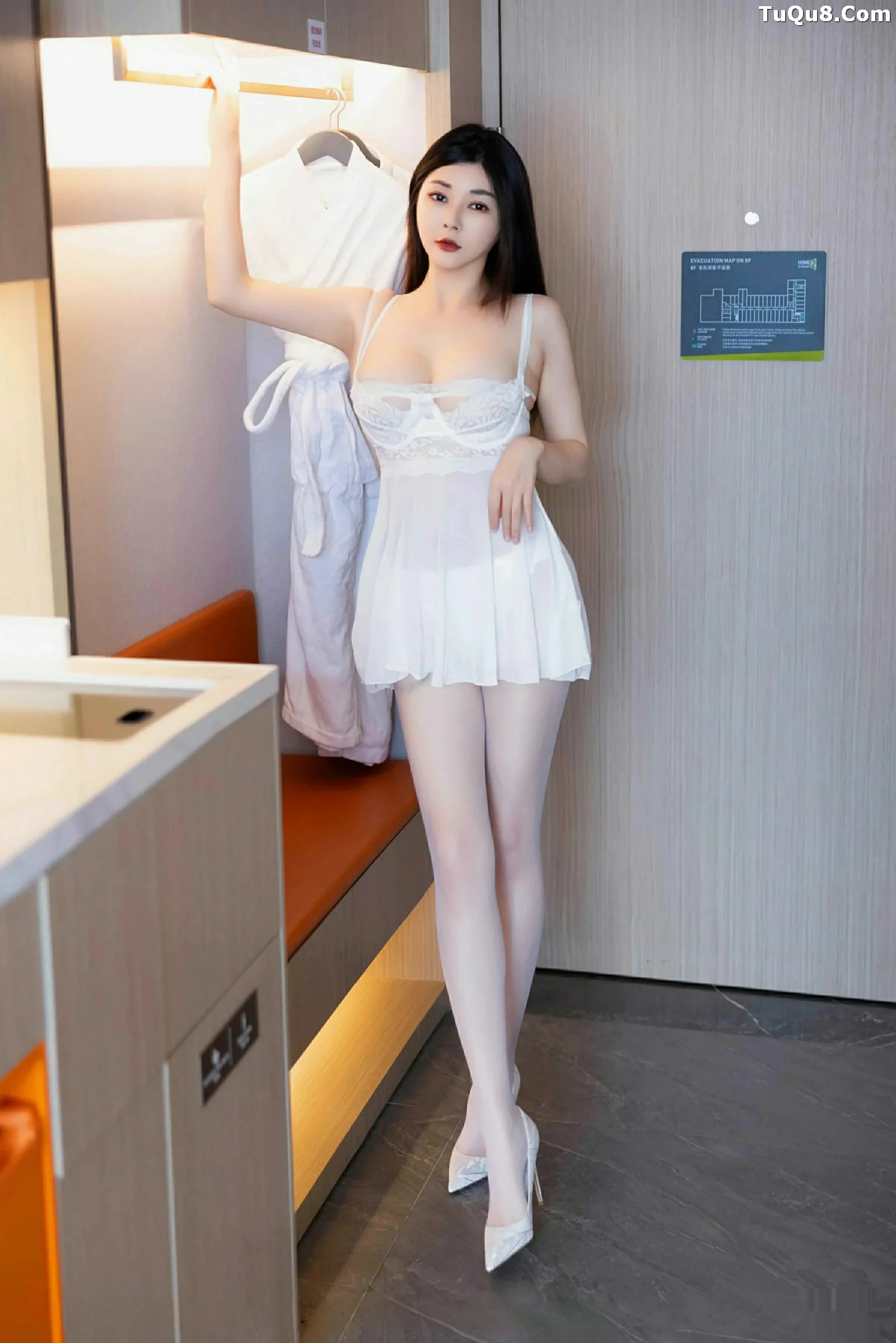 [HuaYang]高清写真图 2025.08.26 VOL.644 凯竹Quinn 情趣内衣