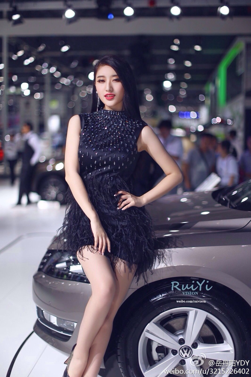 岳丹阳 西南校花微博美图