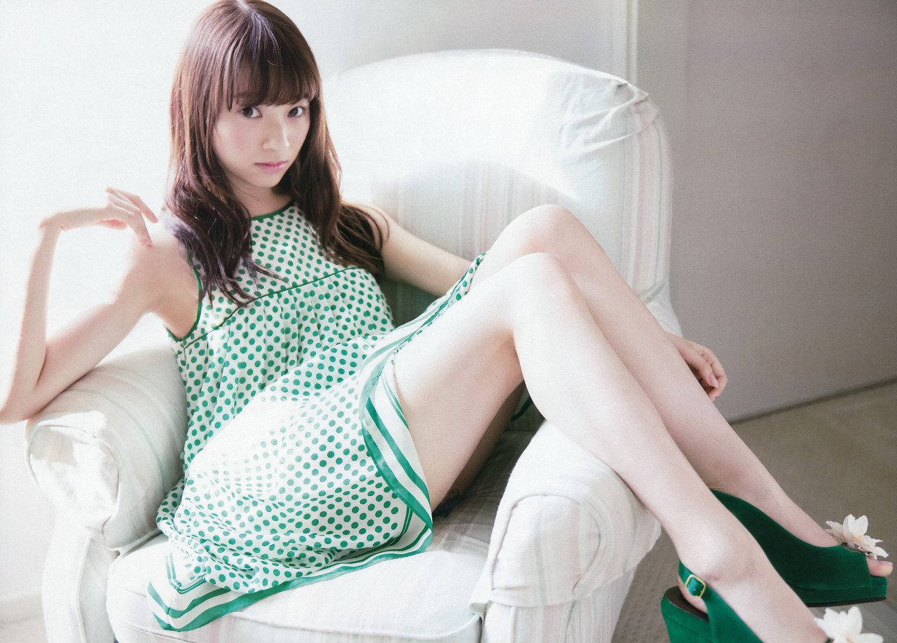 佐藤诗织 多才多艺的美少女