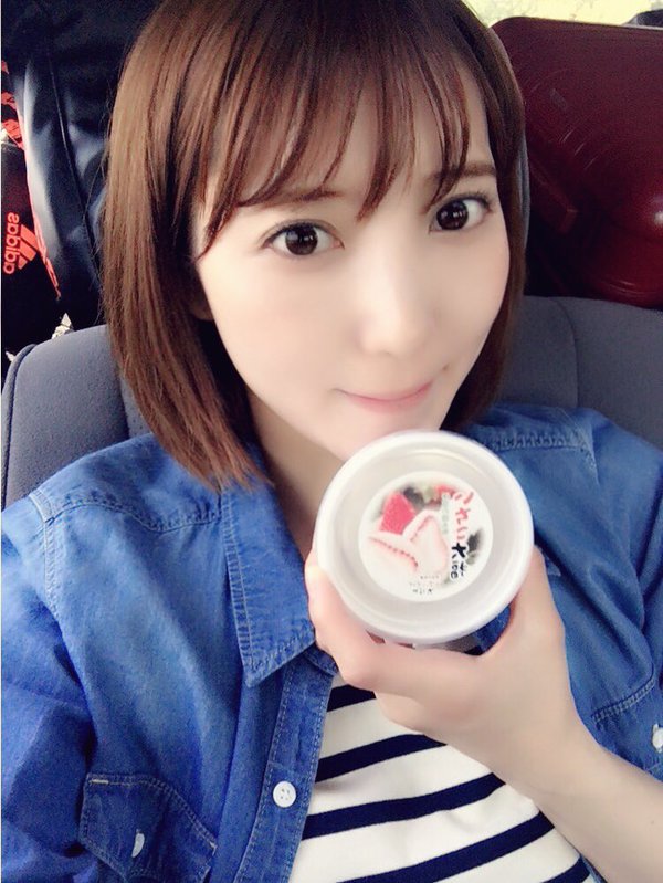 堀みづき 短发美人迷人生活照