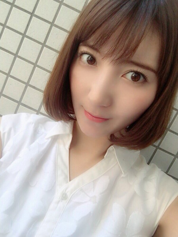 堀みづき 短发美人迷人生活照