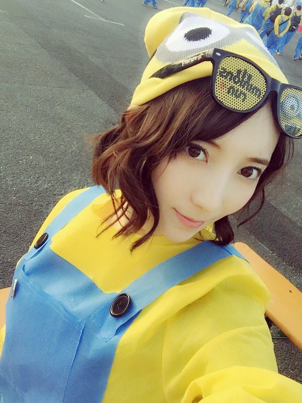 堀みづき 短发美人迷人生活照