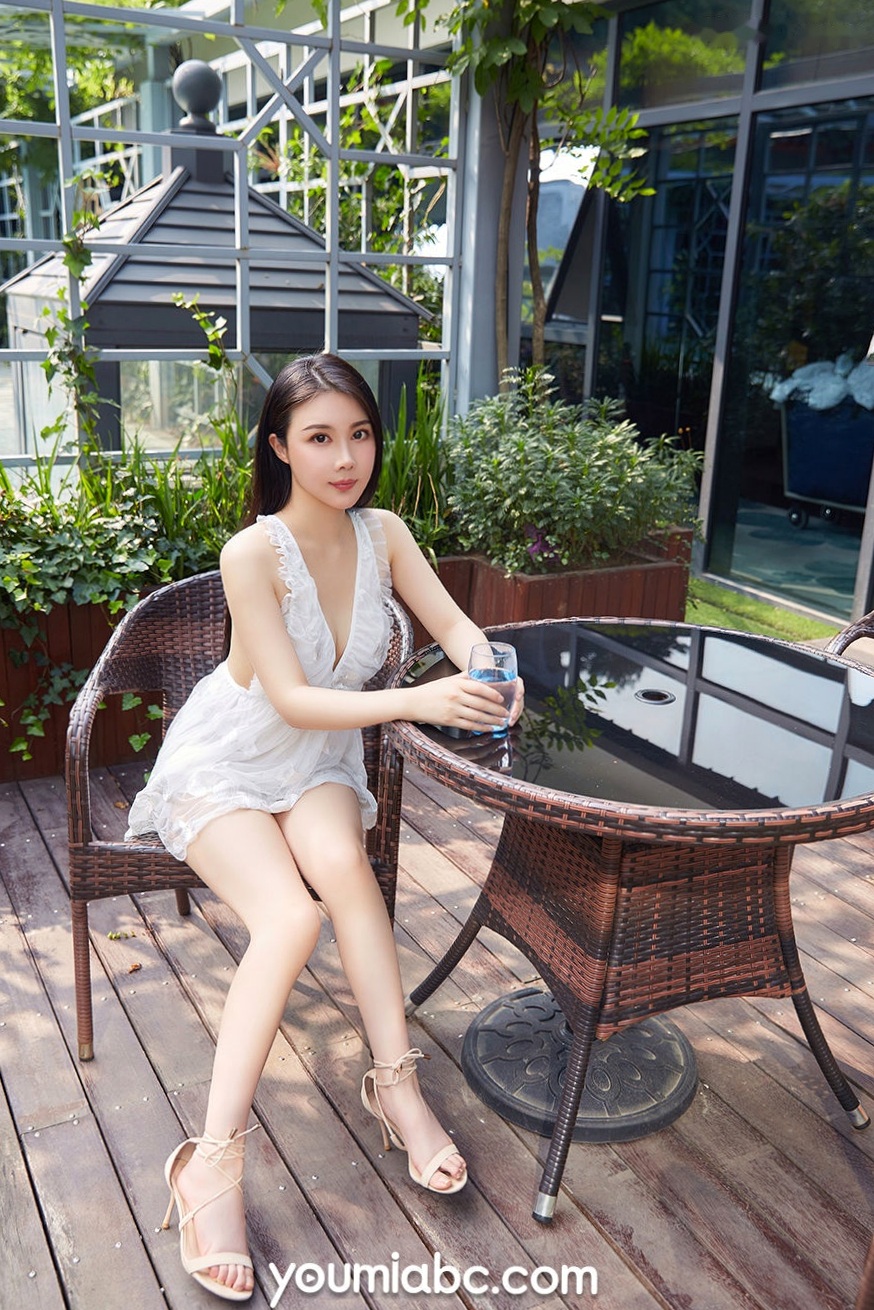 Gallery - YouMi尤蜜-2019.07.17-子怡-《少妇の花房》性感私房照, 内衣黑丝诱惑, 户外花园风情唯美写真尤蜜荟 - Chiness Model 性感诱惑私房照黑丝 子怡女神私房照_秀色女神 - image 2