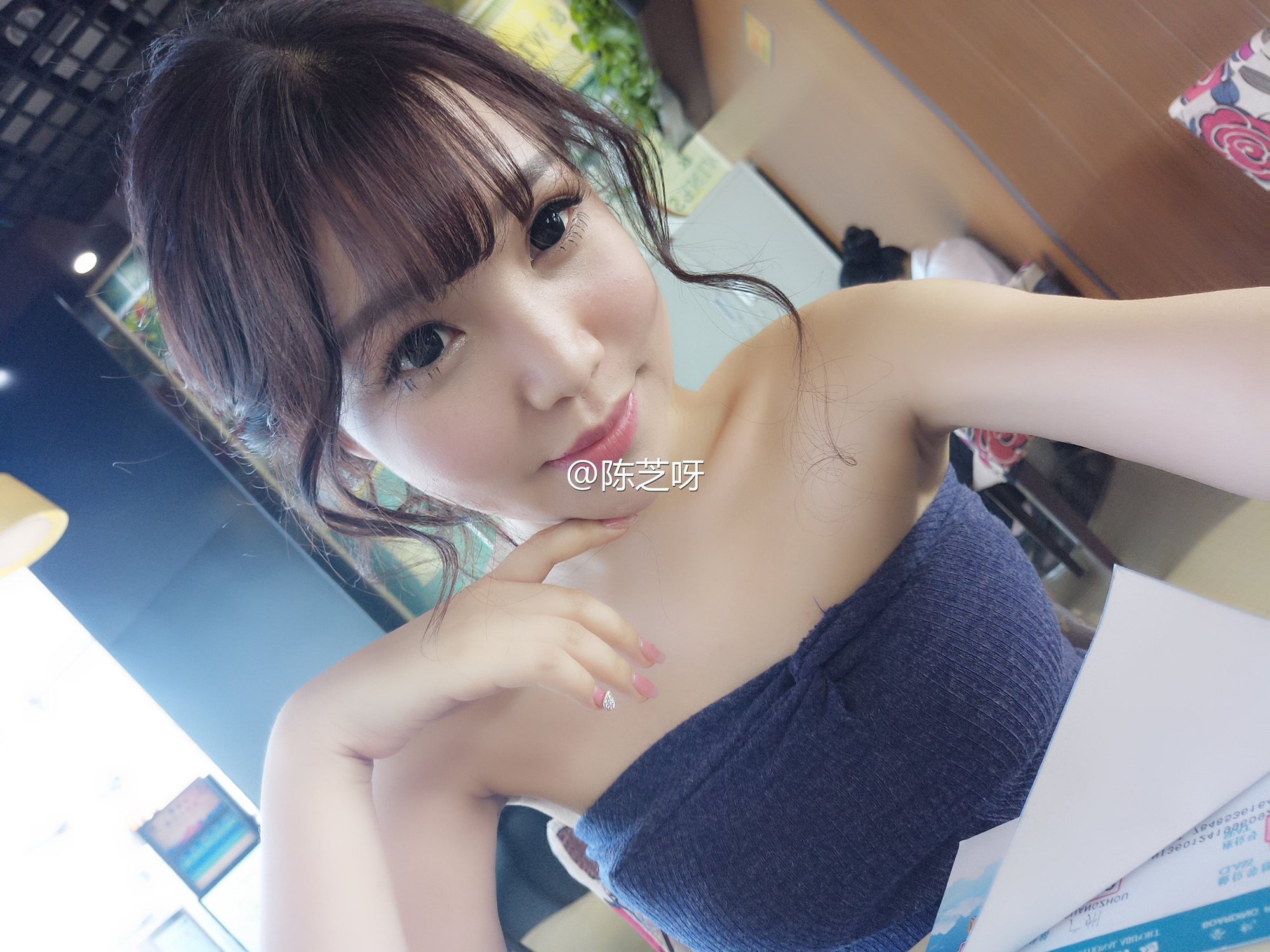 芝芝Booty 俏皮女主播私房照诱惑写真图
