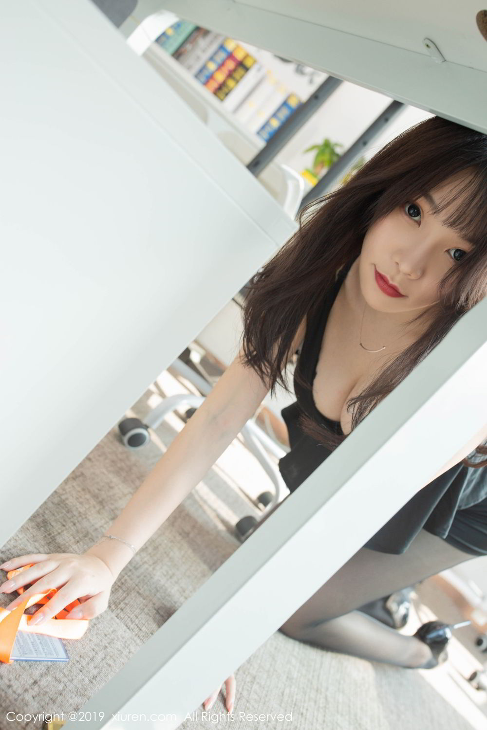 [XIUREN]高清写真图 2019.10.29 芝芝Booty