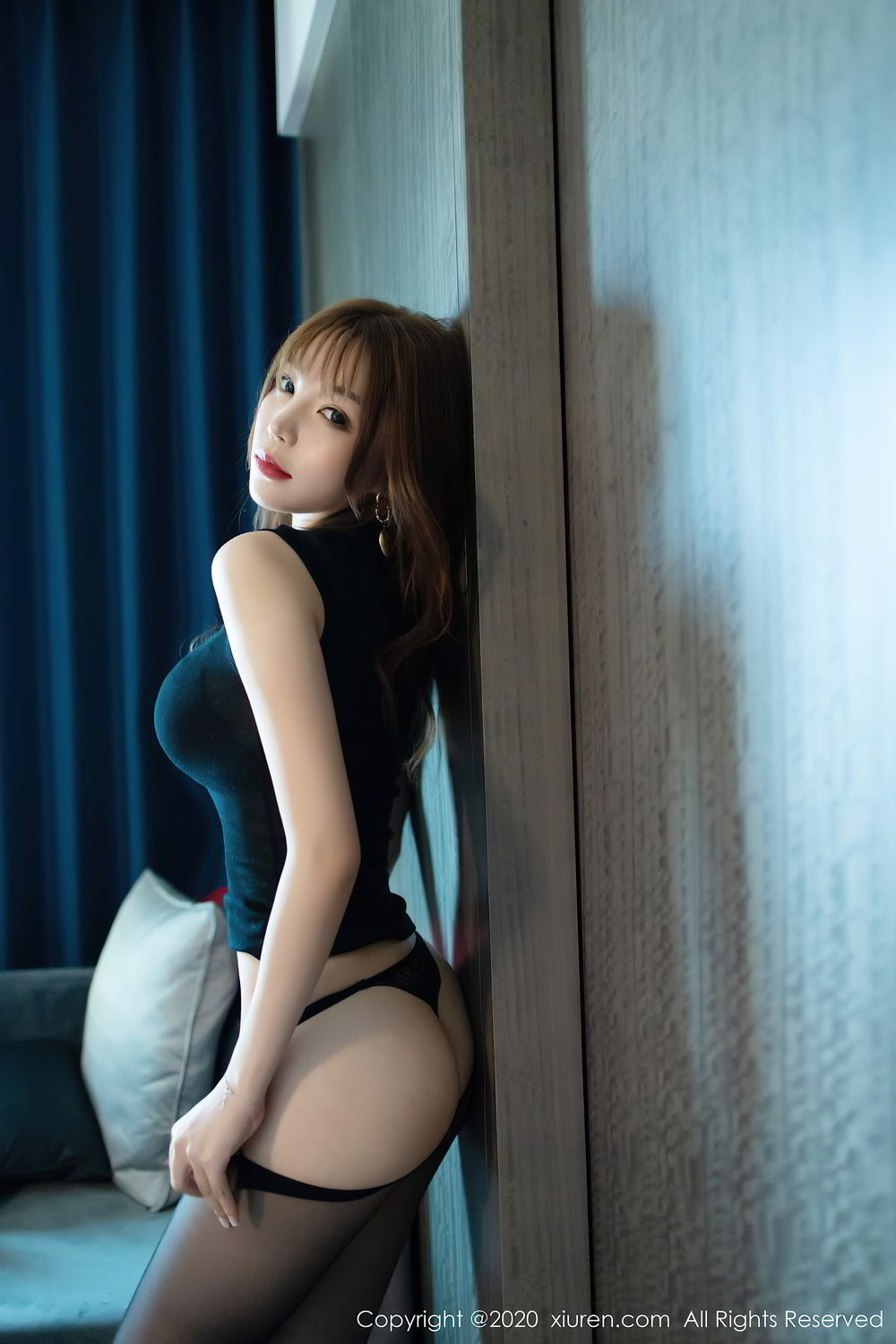 [XiuRen]高清写真图 2020.08.14 No.2445 芝芝Booty