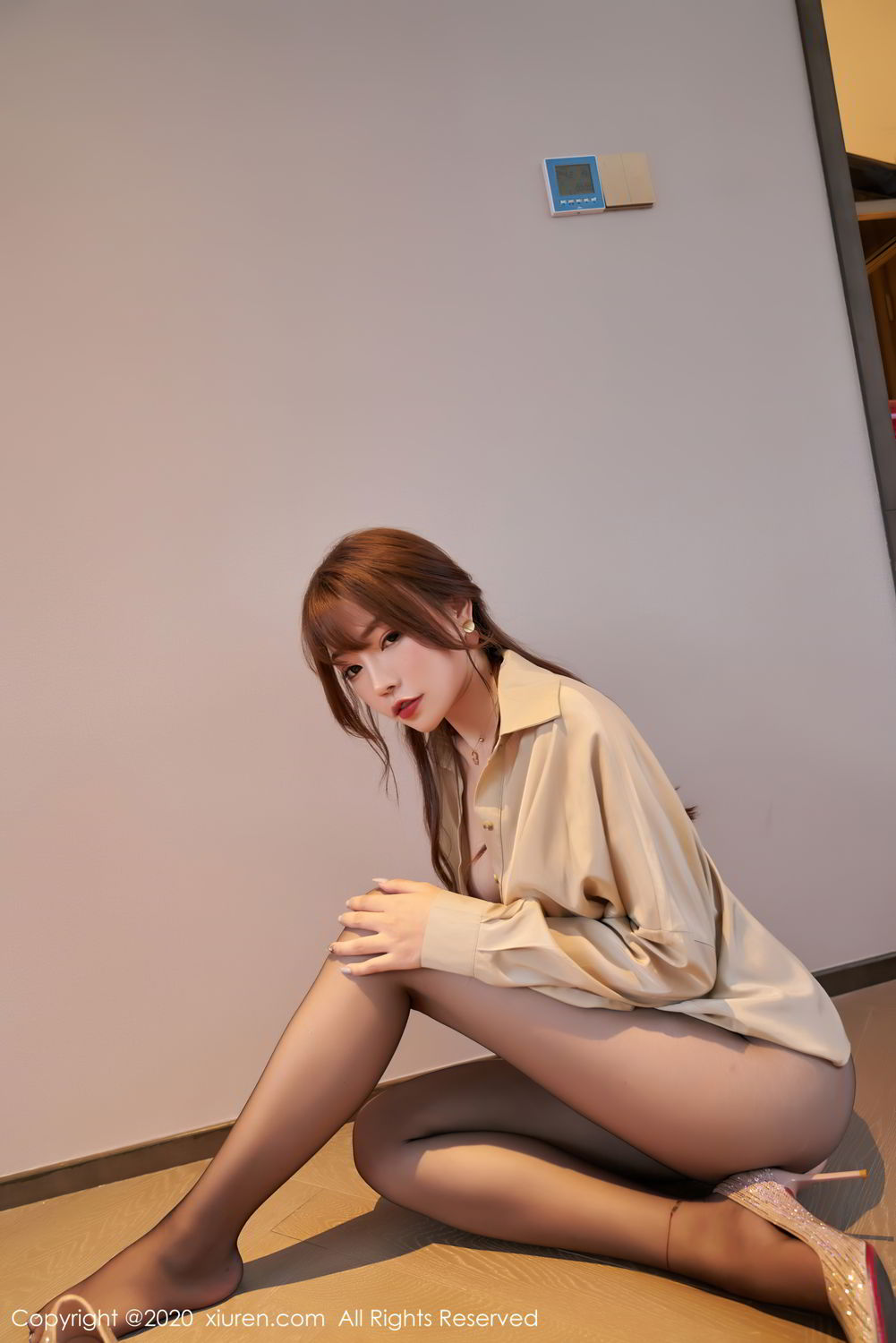 [XiuRen]高清写真图 2020.11.03 No.2734 芝芝Booty