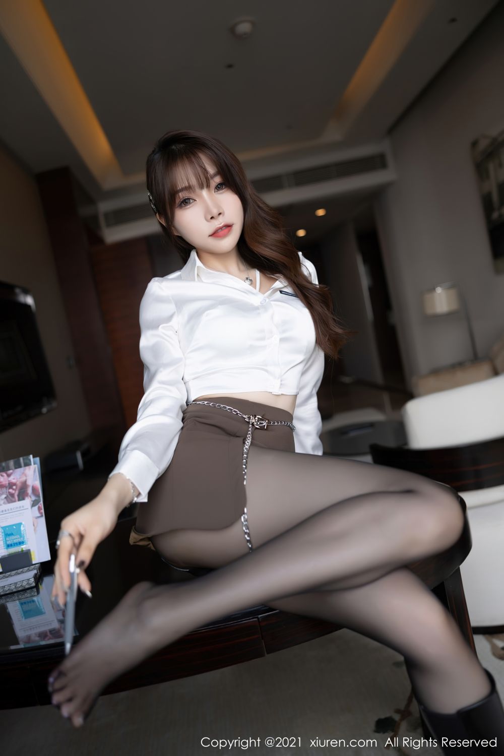[XiuRen]高清写真图 2021.12.03 No.4299 芝芝Booty