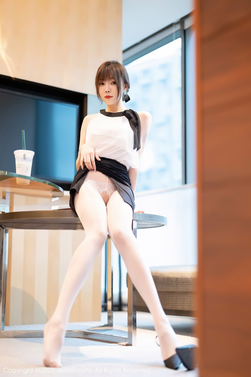 [XiuRen]高清写真图 2022.08.26 No.5500 徐莉芝Booty