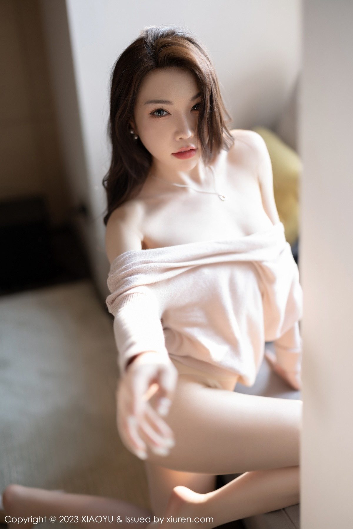 [XIAOYU]高清写真图 2023.01.05 VOL.940 徐莉芝Booty 美腿丝袜