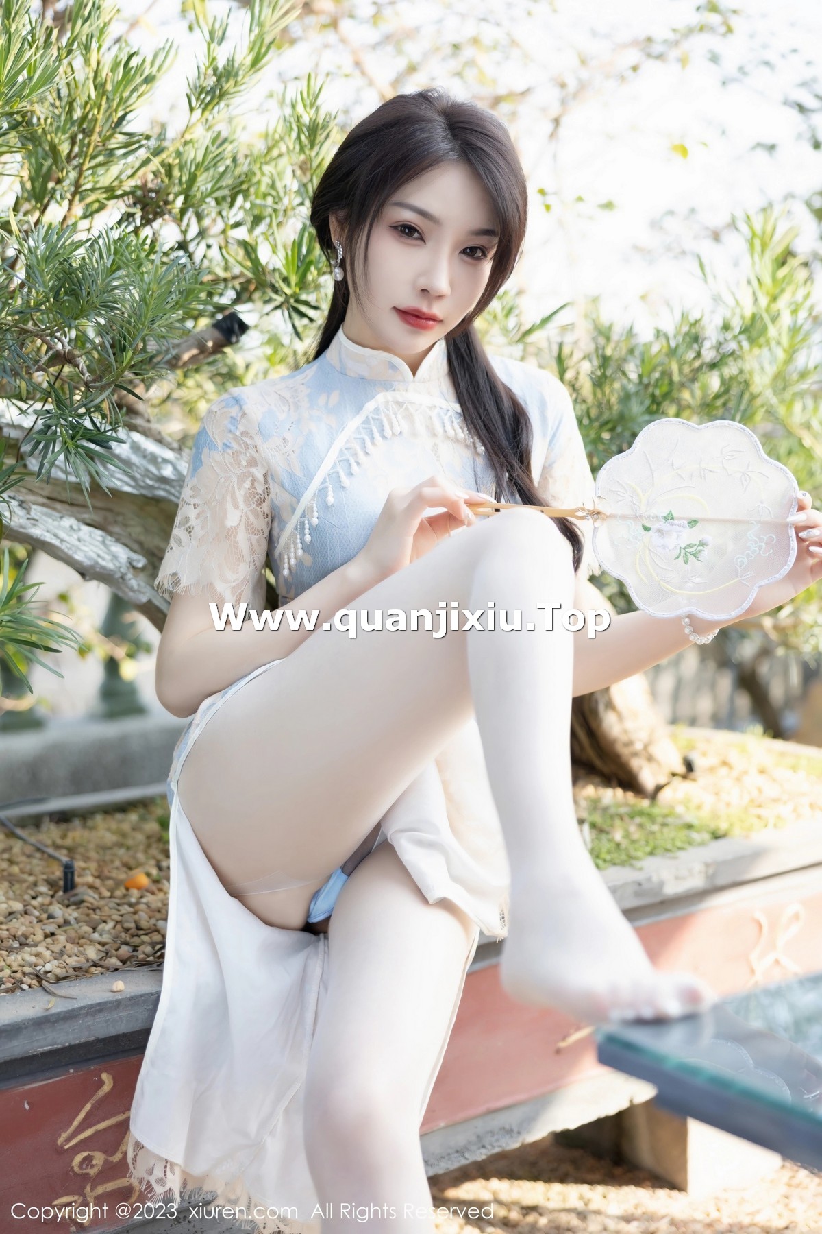 [XiuRen]高清写真图 2023.03.17 No.6434 徐莉芝Booty 旗袍美腿