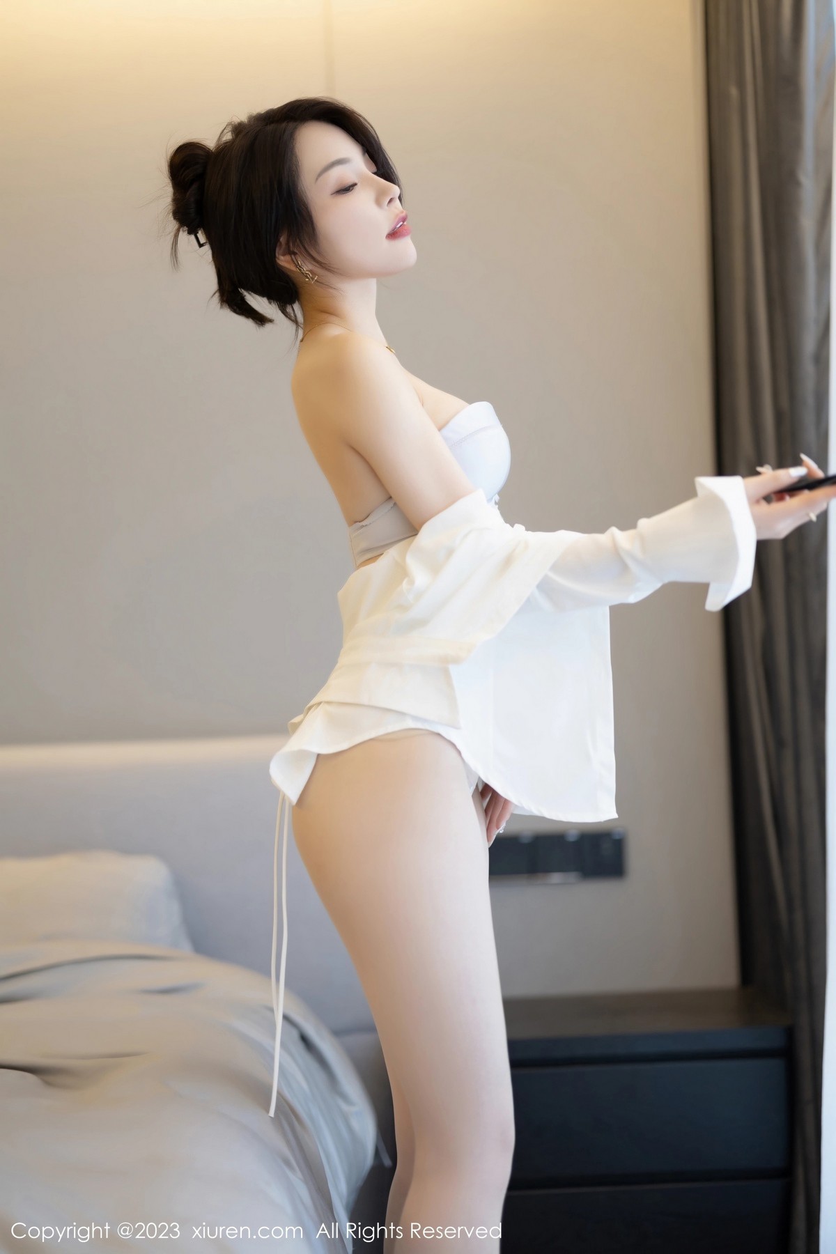 [XiuRen]高清写真图 2023.06.30 No.7002 徐莉芝Booty 美腿丝袜