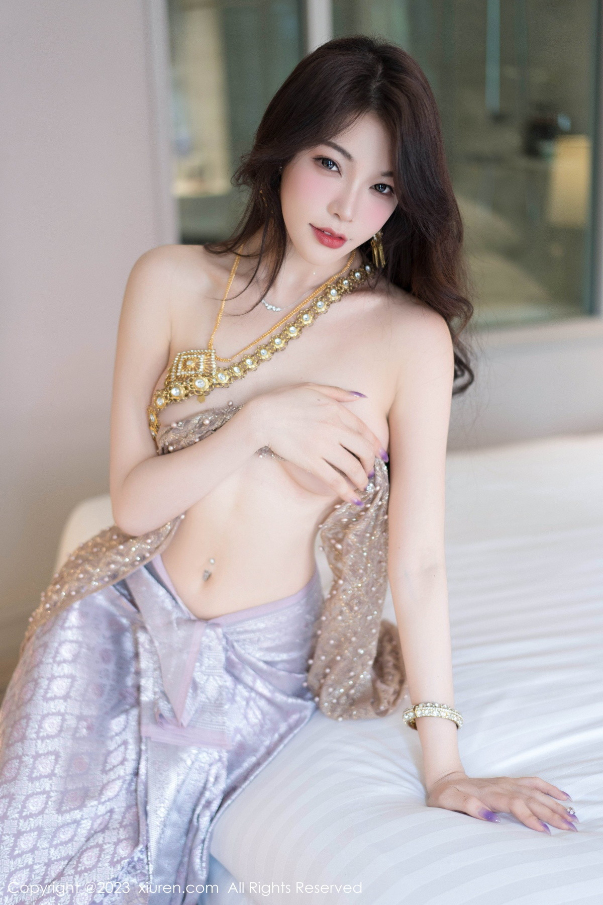 [XiuRen]高清写真图 2023.07.31 No.7164 徐莉芝Booty 长裙美腿