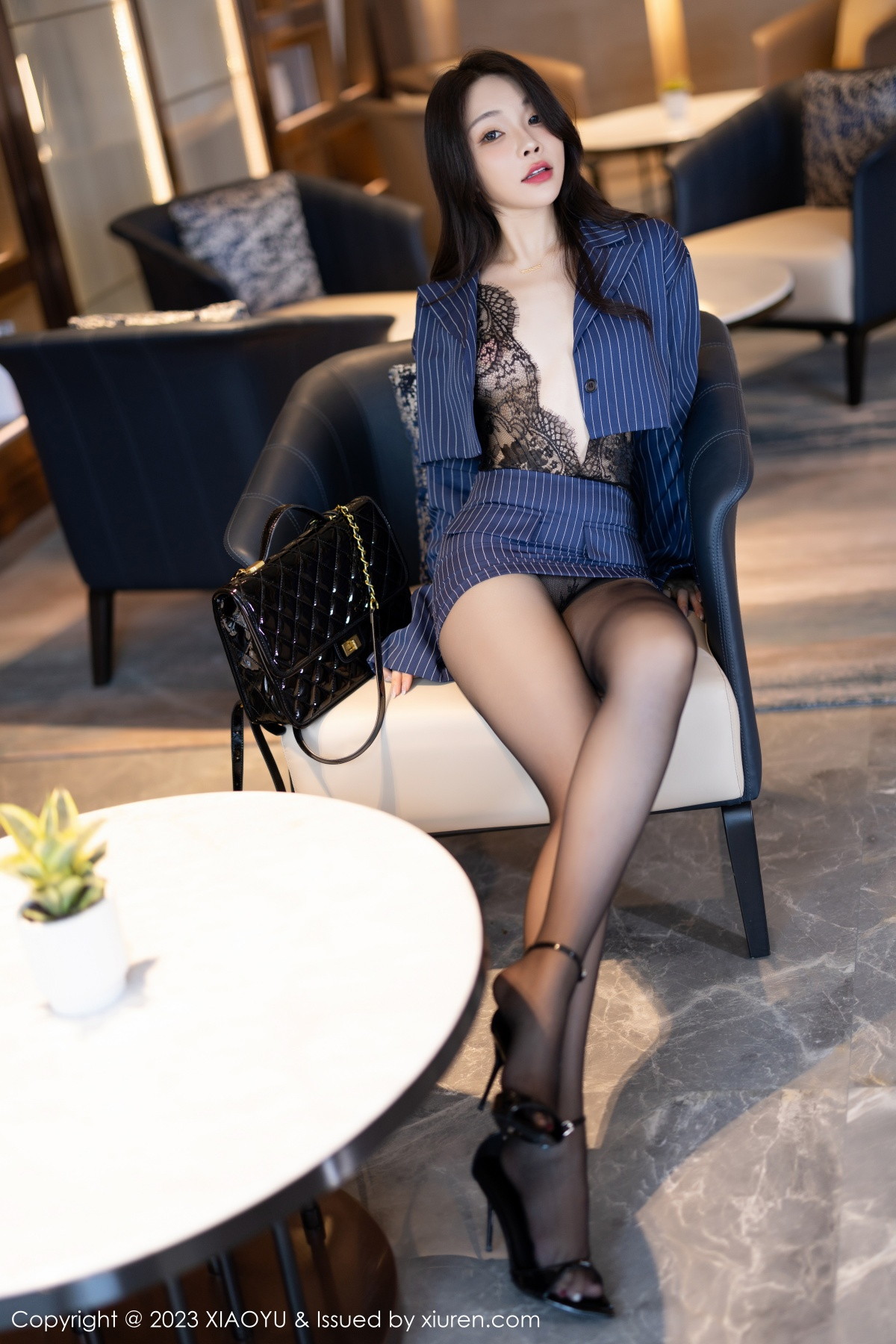 [XIAOYU]高清写真图 2023.09.19 VOL.1114 徐莉芝Booty 黑丝美腿