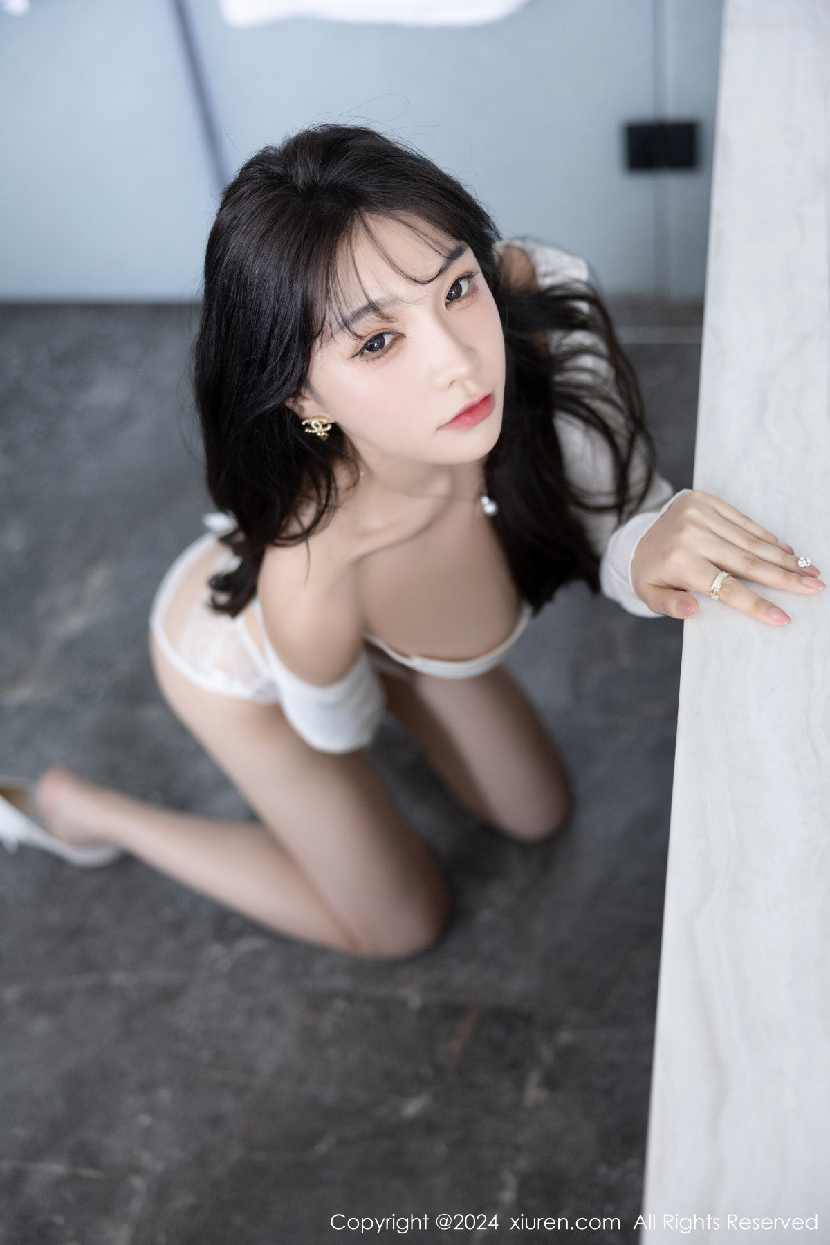 [XiuRen]高清写真图 2024.01.17 No.7976 徐莉芝Booty 丝袜美臀