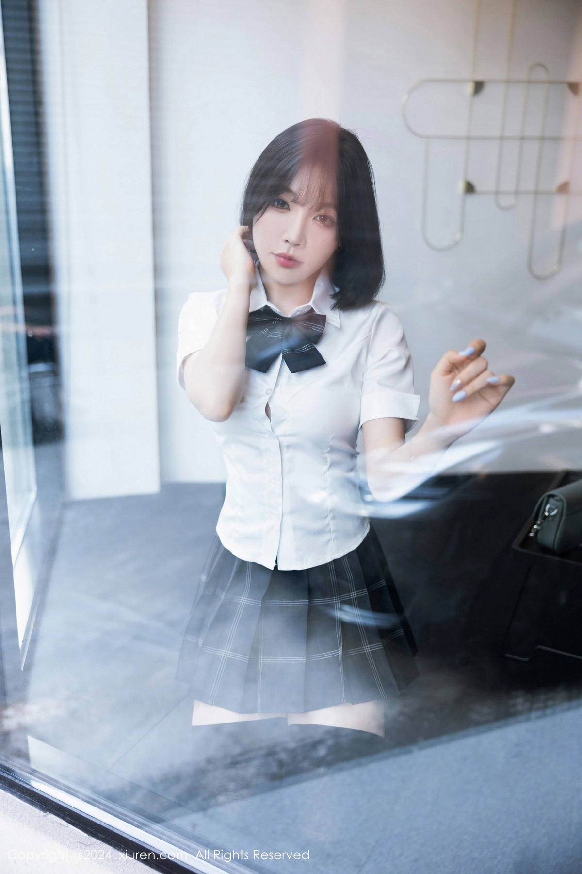 [XiuRen]高清写真图 2024.07.01 No.8785 徐莉芝Booty
