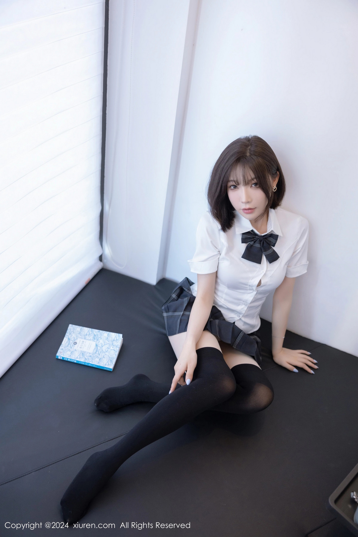 [XiuRen]高清写真图 2024.07.01 No.8785 徐莉芝Booty