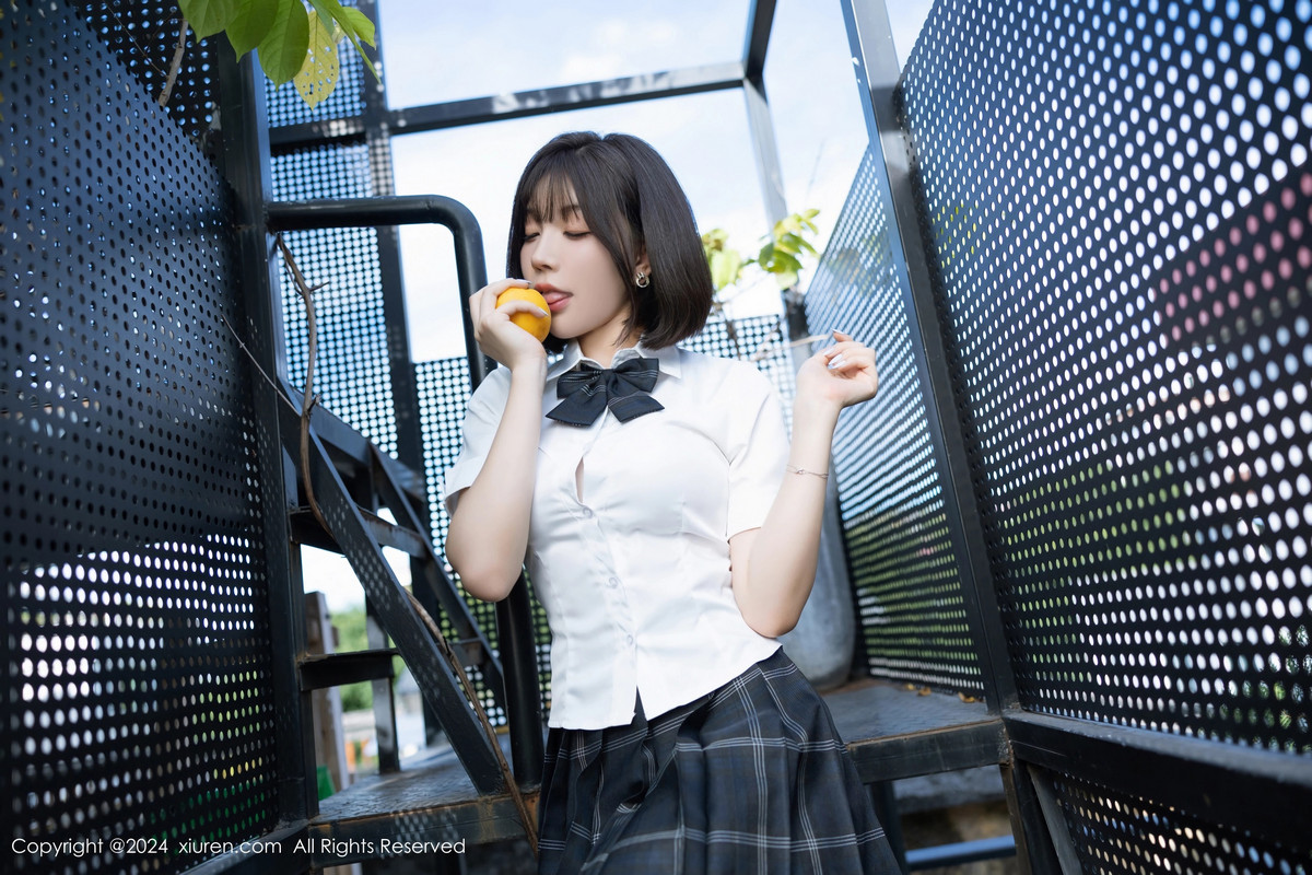 [XiuRen]高清写真图 2024.07.01 No.8785 徐莉芝Booty