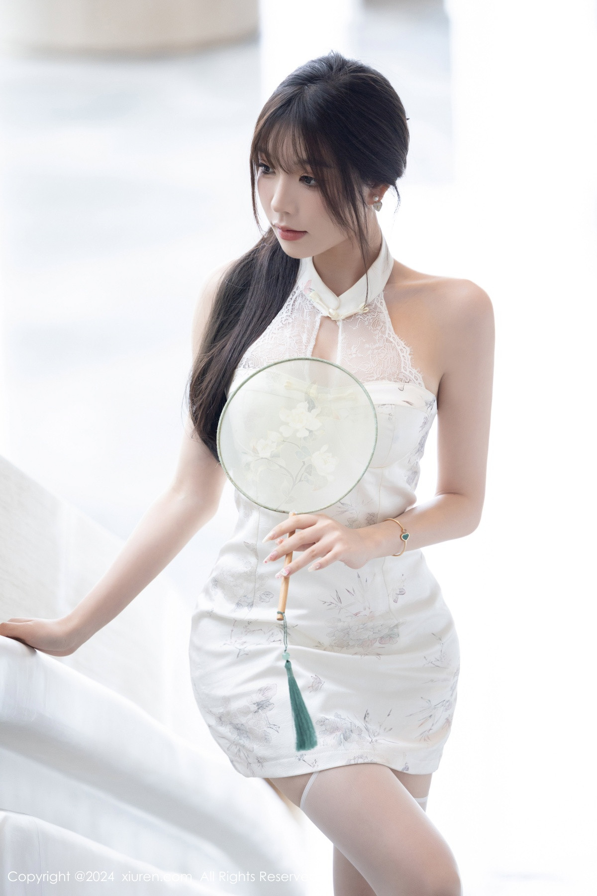 [XiuRen]高清写真图 2024.09.02 No.9101 徐莉芝Booty 美腿丝袜