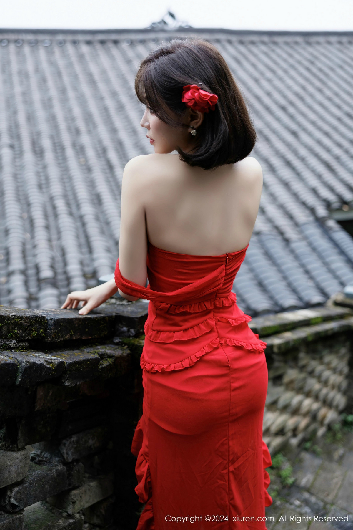 [XiuRen]高清写真图 2024.11.14 No.9449 徐莉芝Booty 黑丝美腿