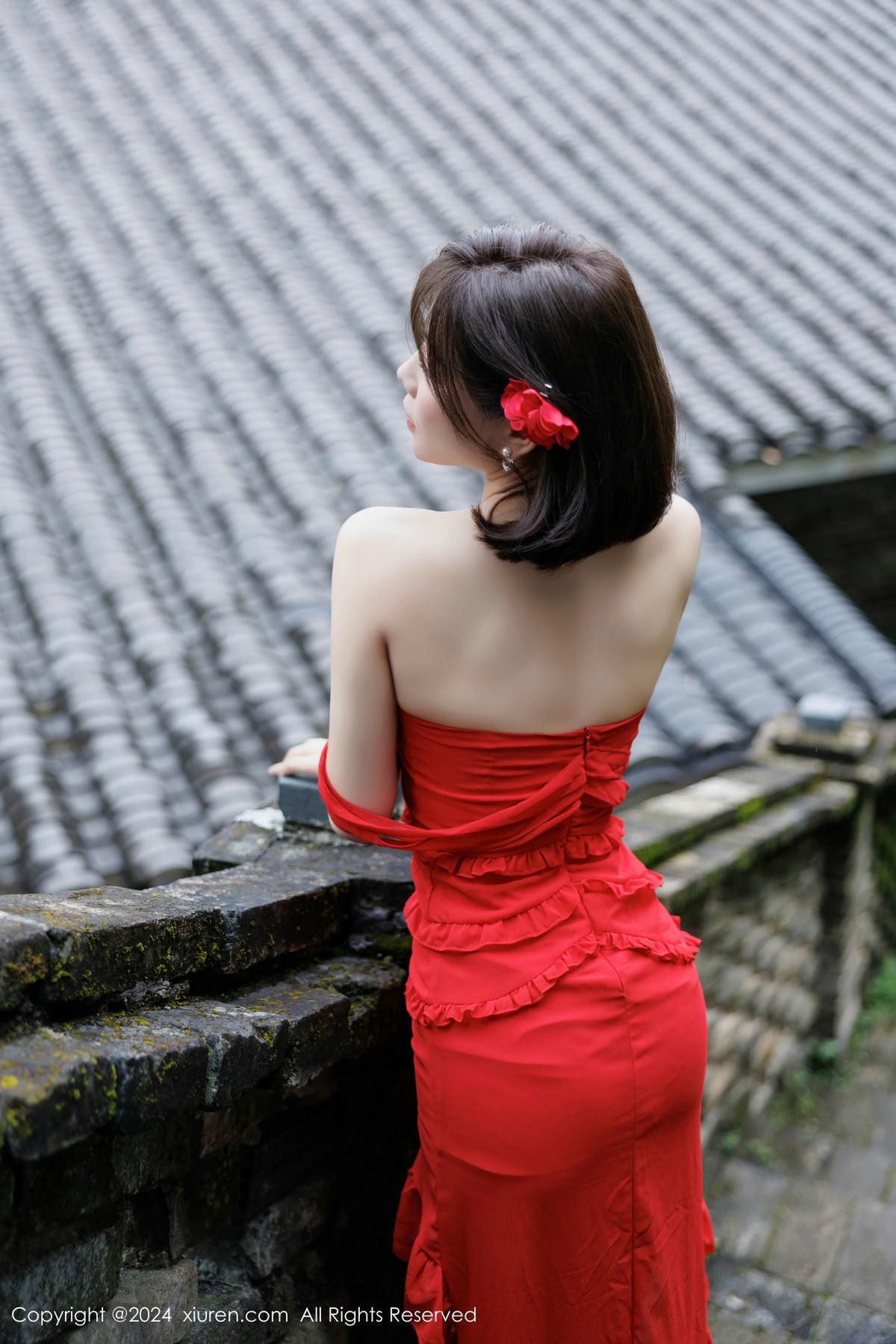 [XiuRen]高清写真图 2024.11.14 No.9449 徐莉芝Booty 黑丝美腿