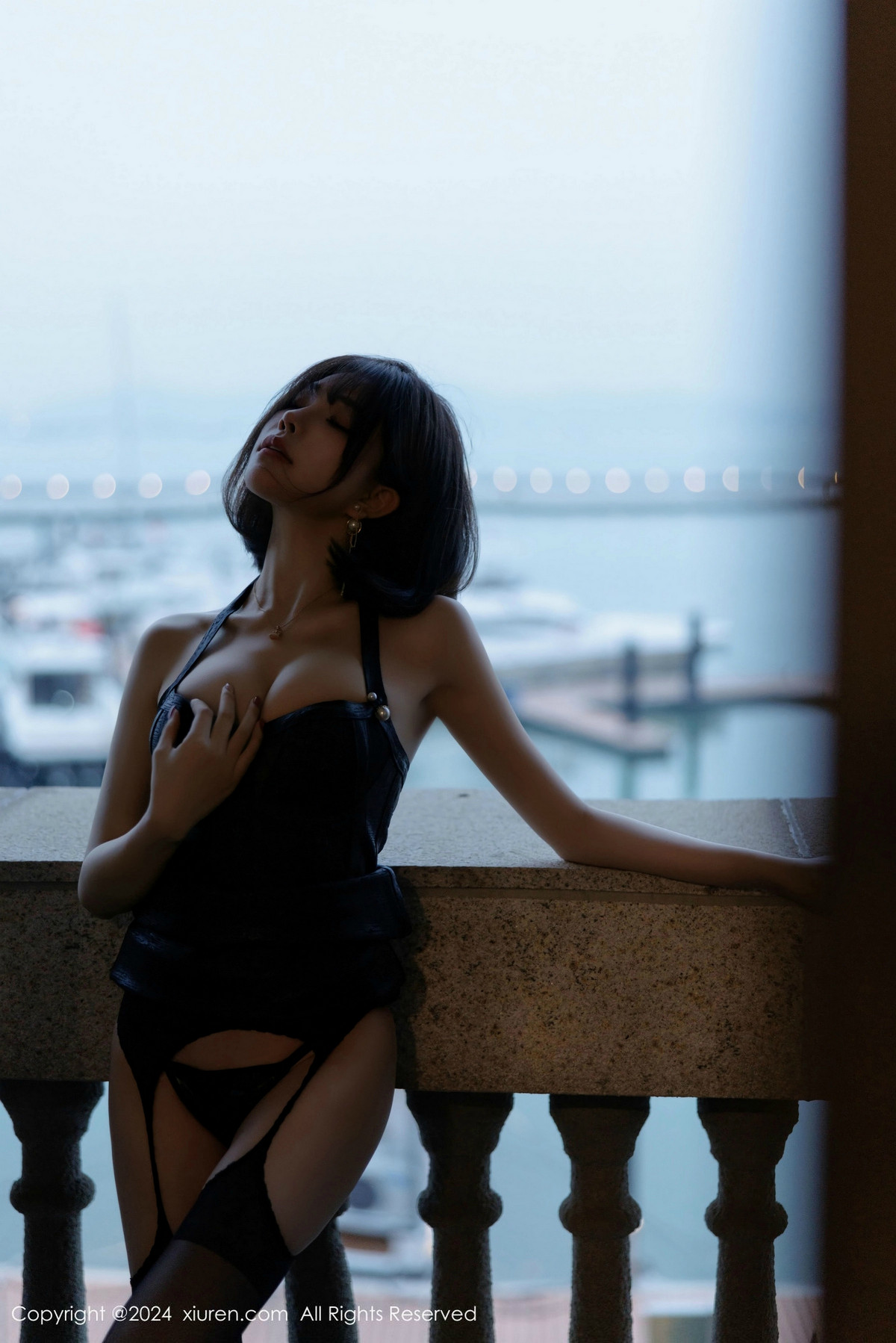 [XiuRen]高清写真图 2024.12.19 No.9624 徐莉芝Booty 黑丝美腿