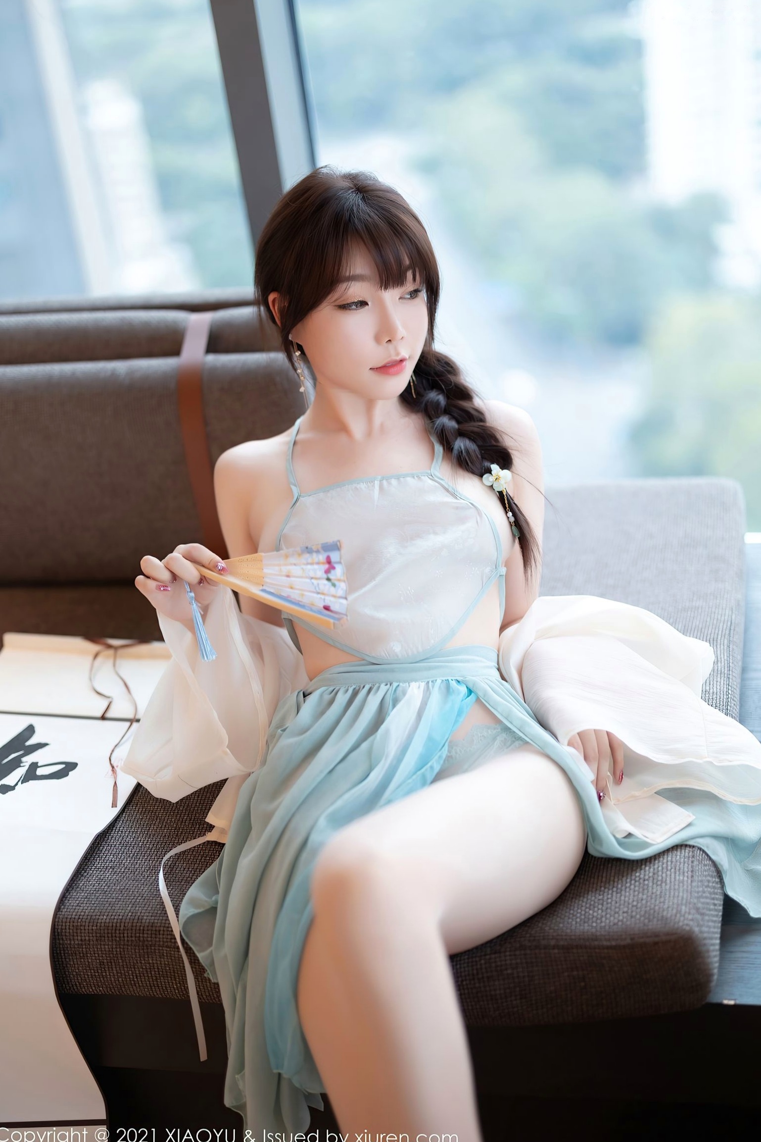 Gallery - XiaoYu语画界 - Painting World 679期：芝芝Booty古典闺房写真，古韵薄纱缠身，书法折扇下的绝美意境，皮肤白皙通透的极致视觉享受，无圣光大尺度唯美呈现语画界 - Painting World 尤物气质私房照性感白嫩 陈芝女神私房照_秀色女神 - image 19