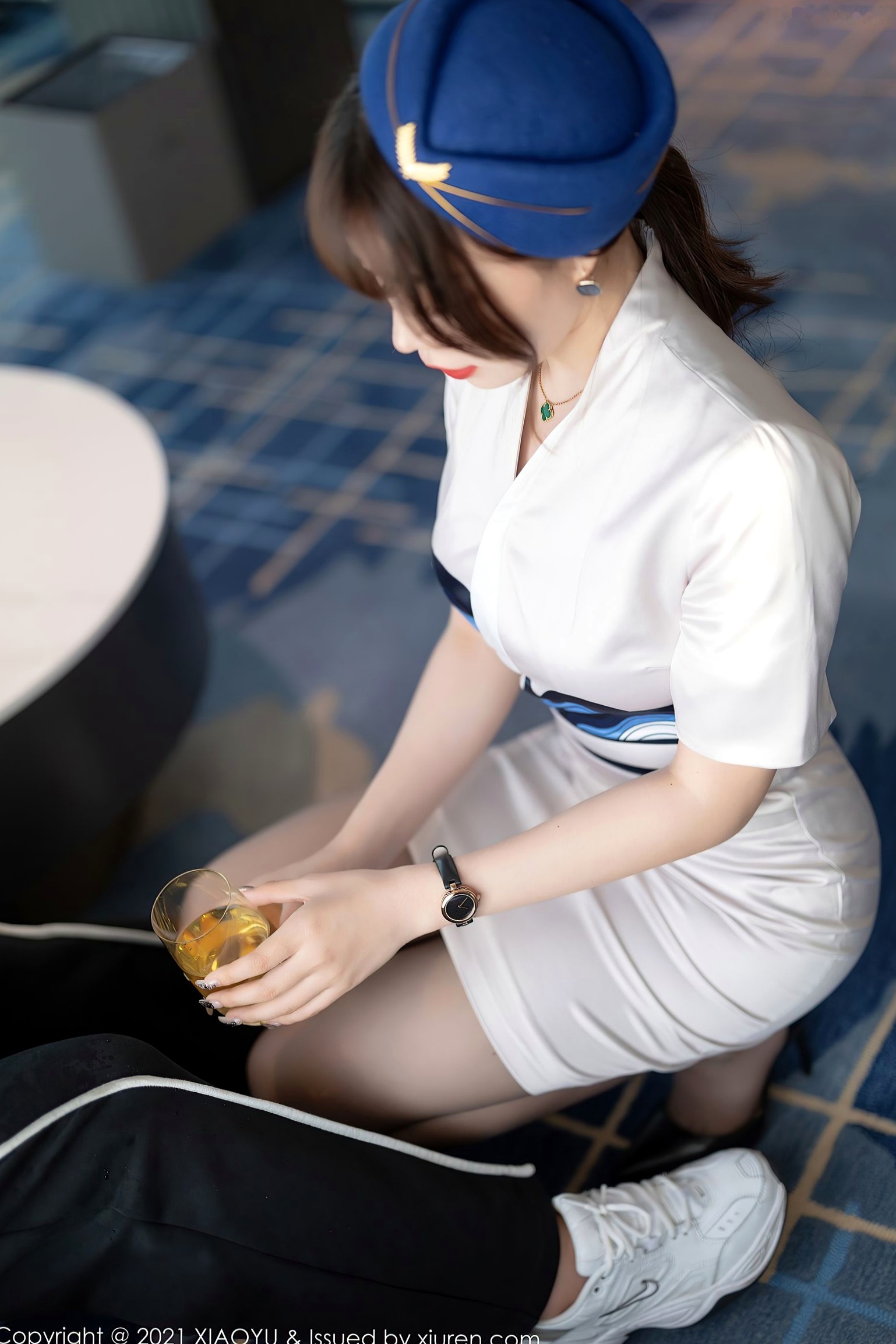 Gallery - 语画界 - Painting World -642-芝芝Booty：空姐制服诱惑与黑丝私房大片，极致美臀展现，撩人魅力摄影语画界 - Painting World 制服空姐美臀丝袜私房照 陈芝女神私房照_秀色女神 - image 13
