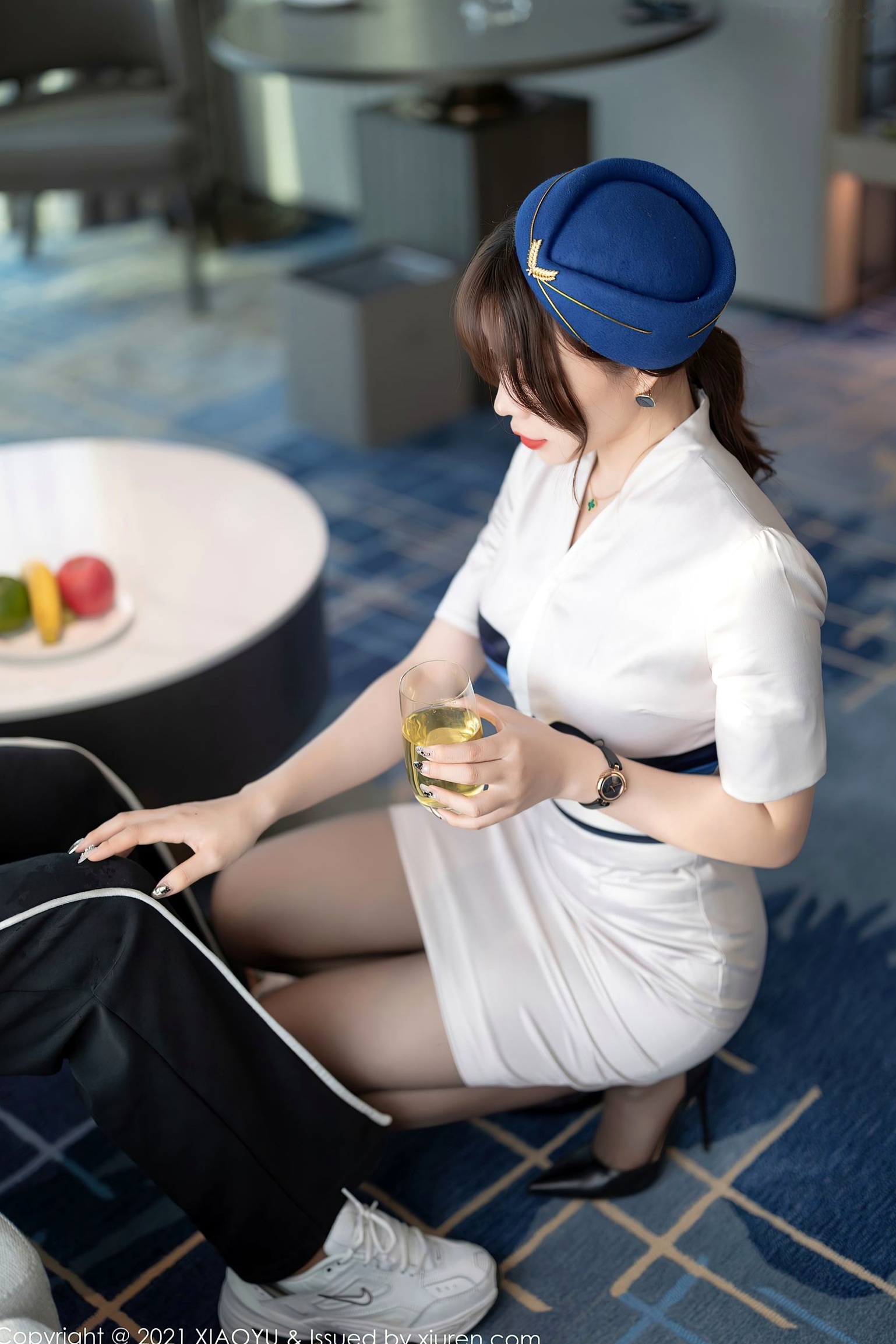 Gallery - 语画界 - Painting World -642-芝芝Booty：空姐制服诱惑与黑丝私房大片，极致美臀展现，撩人魅力摄影语画界 - Painting World 制服空姐美臀丝袜私房照 陈芝女神私房照_秀色女神 - image 14