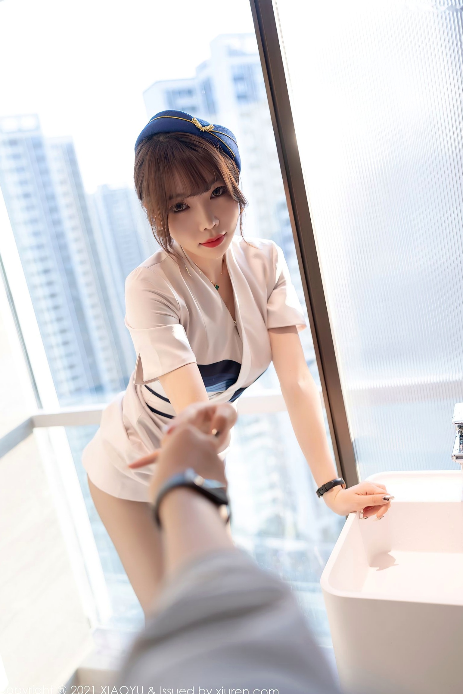 Gallery - 语画界 - Painting World -642-芝芝Booty：空姐制服诱惑与黑丝私房大片，极致美臀展现，撩人魅力摄影语画界 - Painting World 制服空姐美臀丝袜私房照 陈芝女神私房照_秀色女神 - image 35