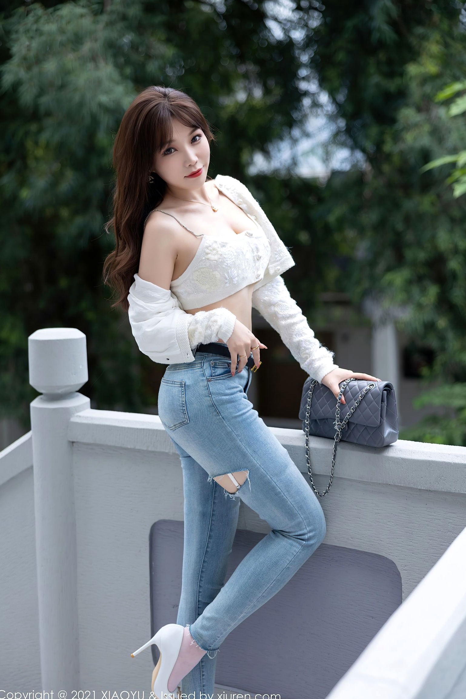 Gallery - XiaoYu语画界 - Painting World 627-芝芝Booty私房写真：牛仔裤与情趣内衣的碰撞，白丝长腿诱惑尽显极致大尺度语画界 - Painting World 私房照丝袜内衣性感诱惑 陈芝女神私房照_秀色女神 - image 13