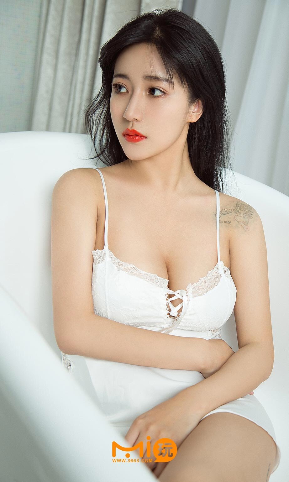 郭芯榕 [爱尤物]高清写真图VOL.444 有榕乃大
