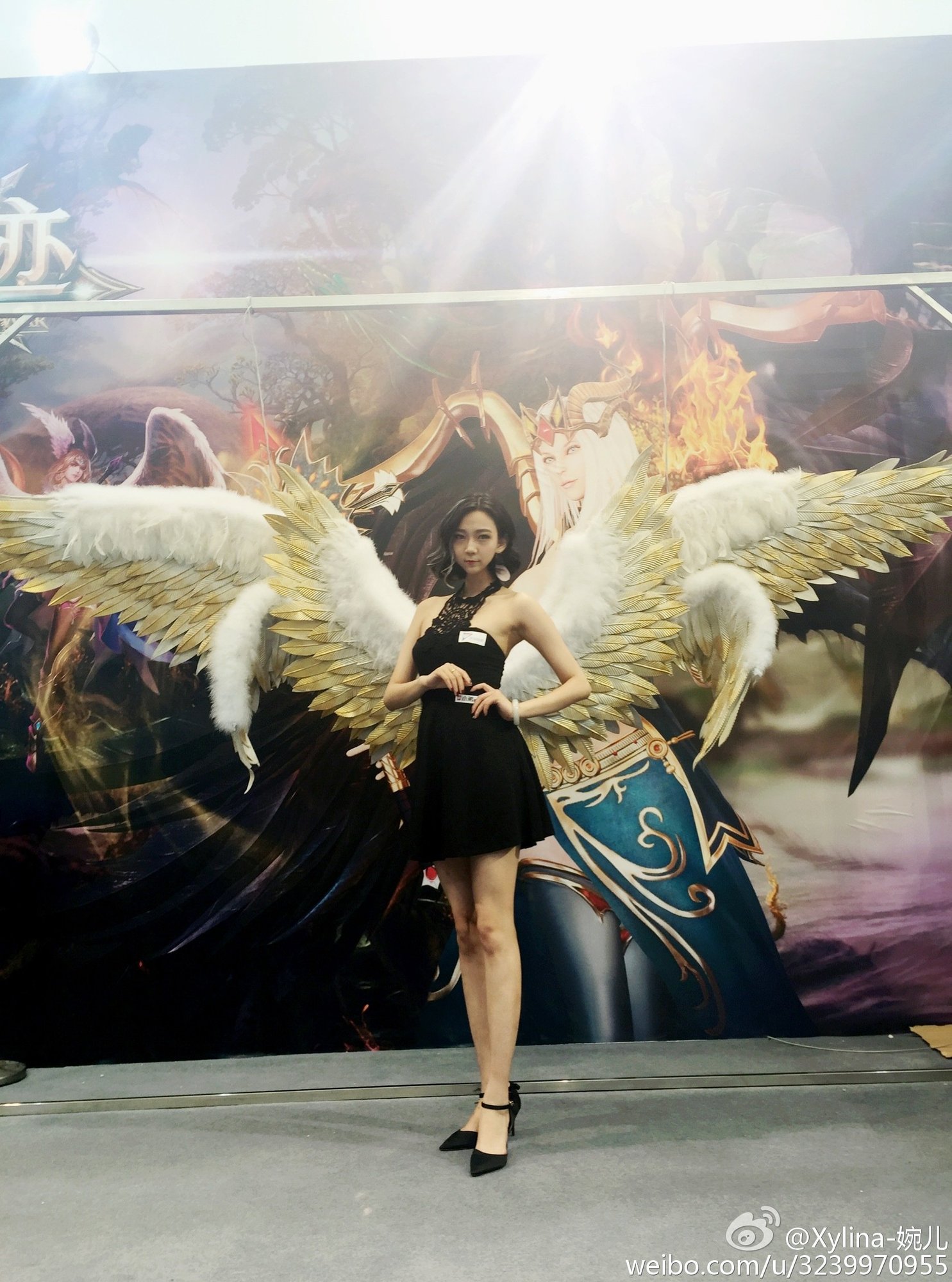 Xylina-婉儿 项羽showgirl微博私房照诱惑写真图