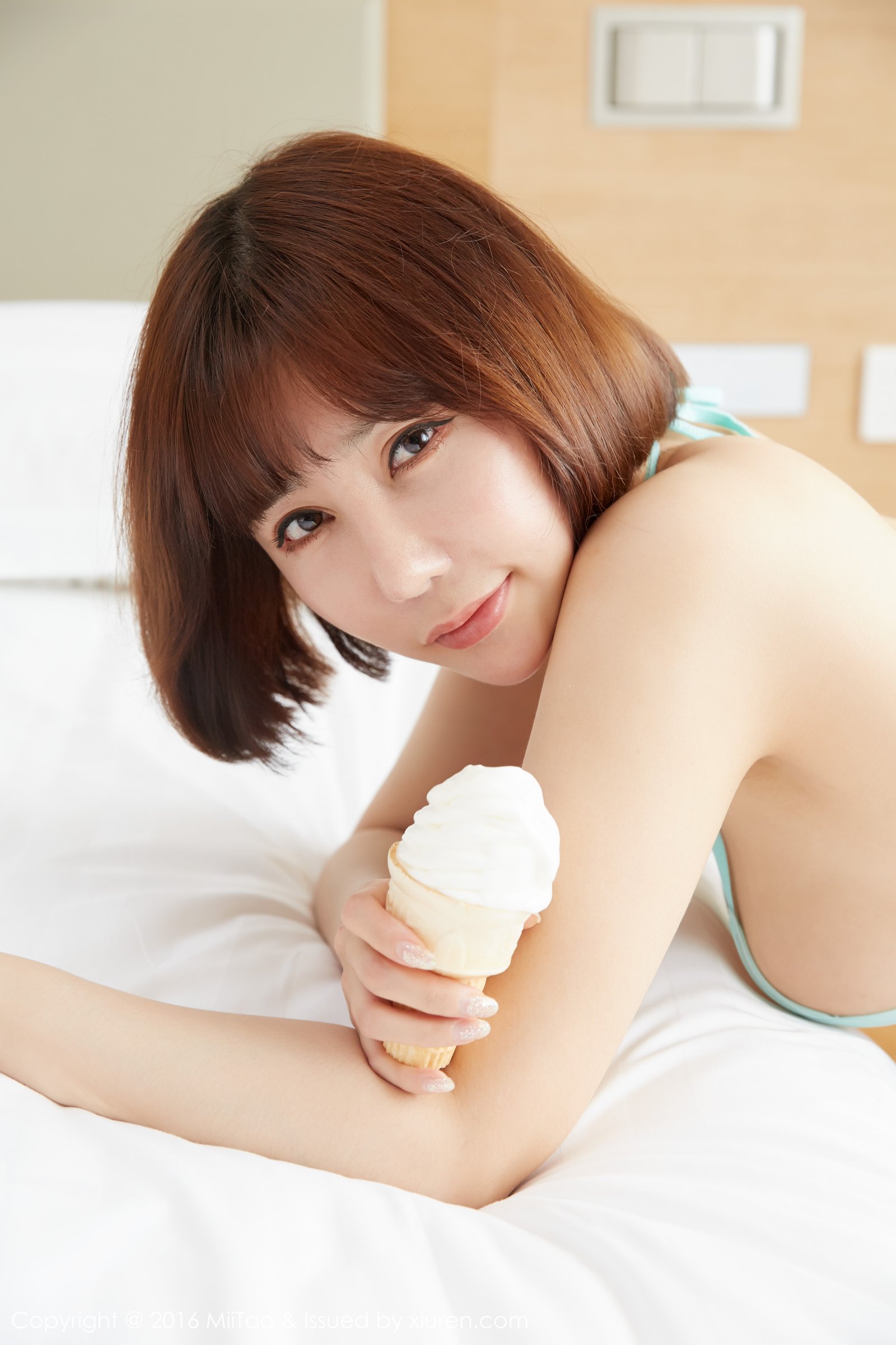李梦婷 [MiiTao蜜桃社]高清写真图2016.08.09 VOL.024