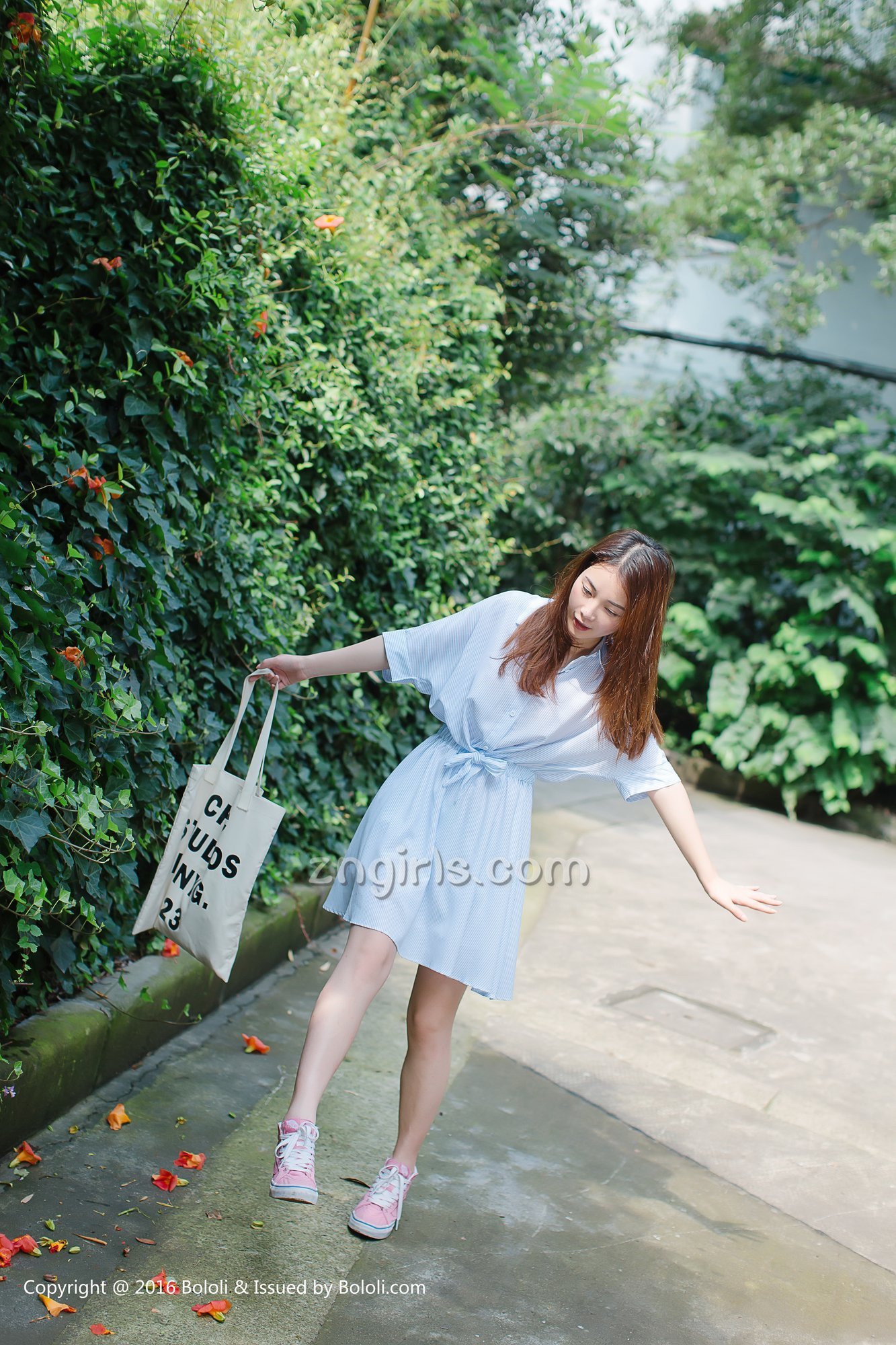Kimoe沈欣雨 [Kimoe激萌文化]高清写真图KIM.004 夏日の西瓜