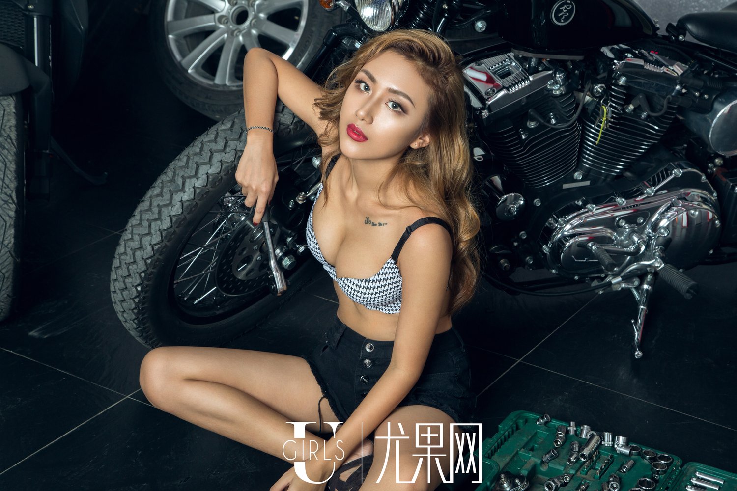 [Ugirls尤果网] 三周年 美女如云