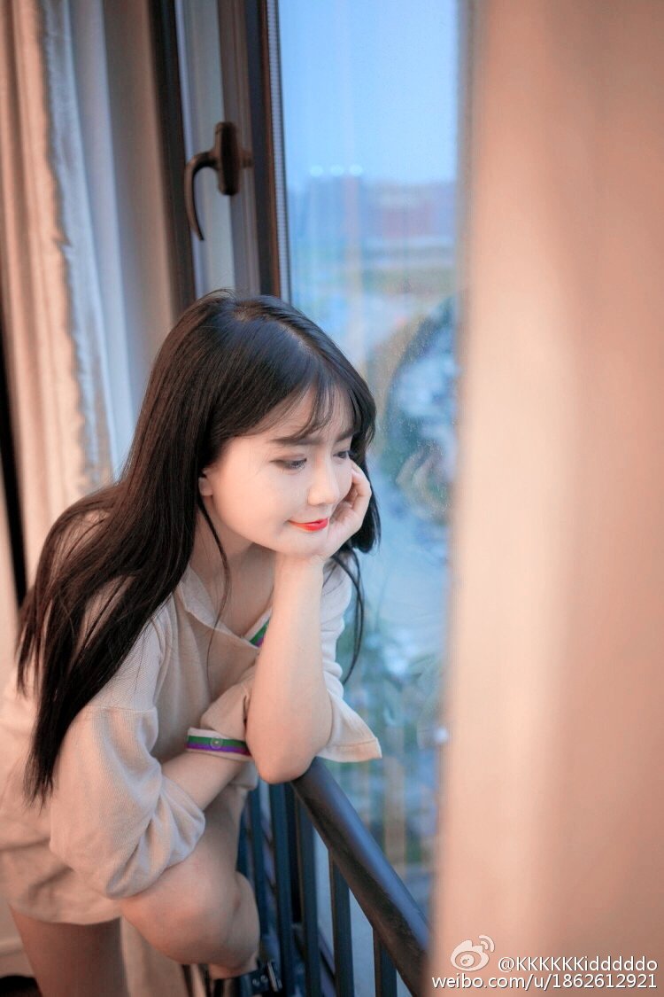 阿乖Kiddo 微博私房写真图