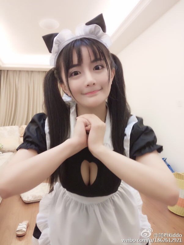 阿乖Kiddo 微博私房写真图