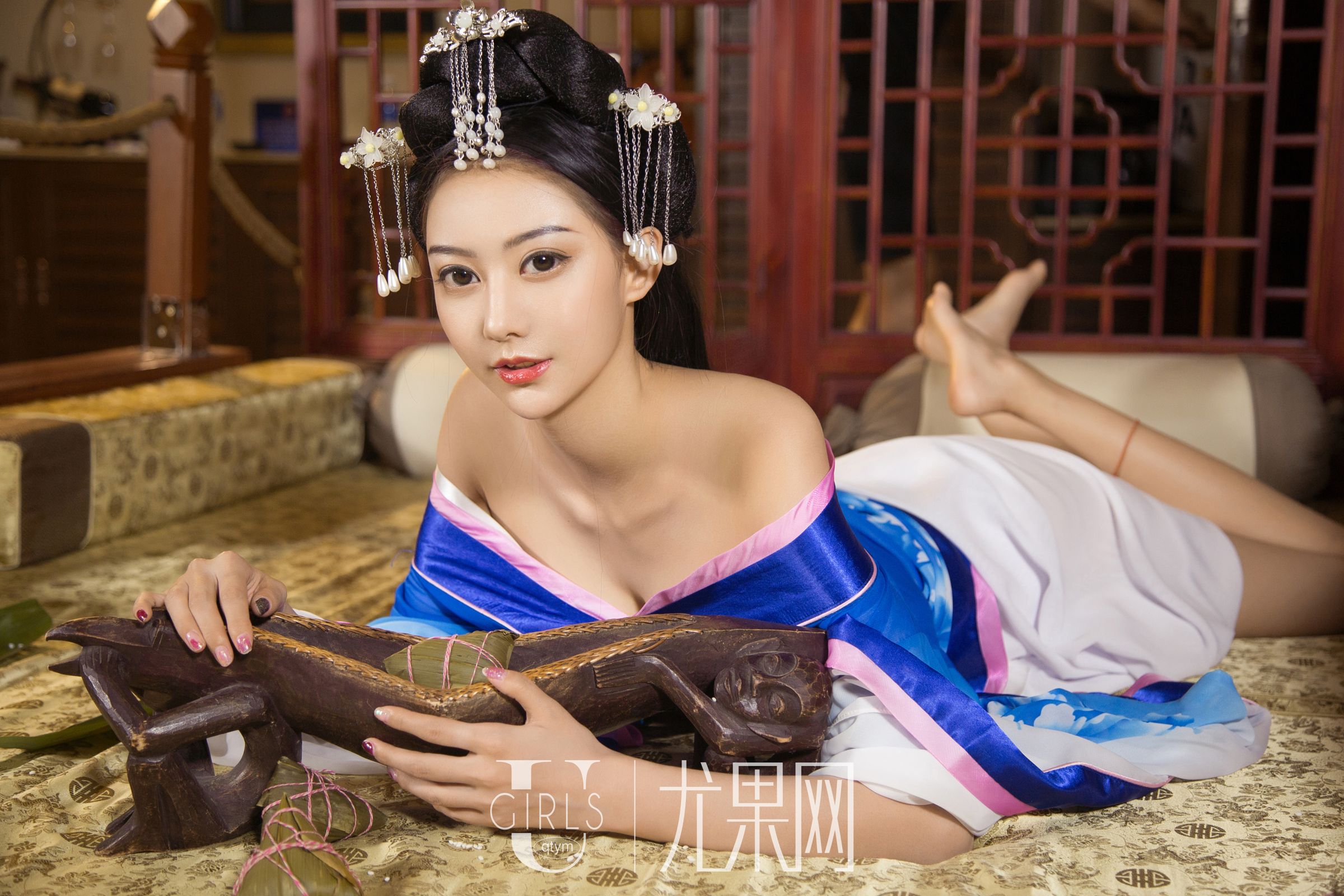 助力女神游巴厘 到底带谁去旅行