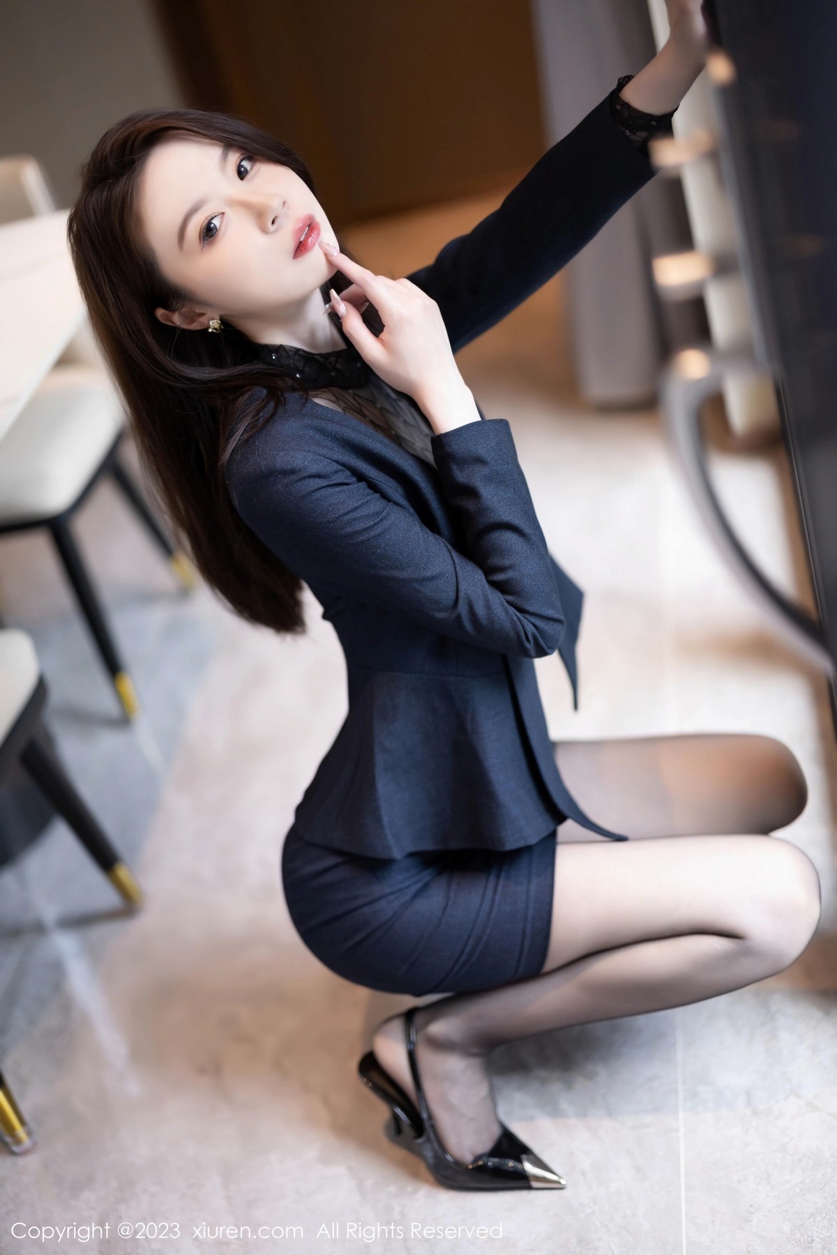 [XiuRen]高清写真图 2023.06.14 No.6914 梦心玥 黑丝美腿