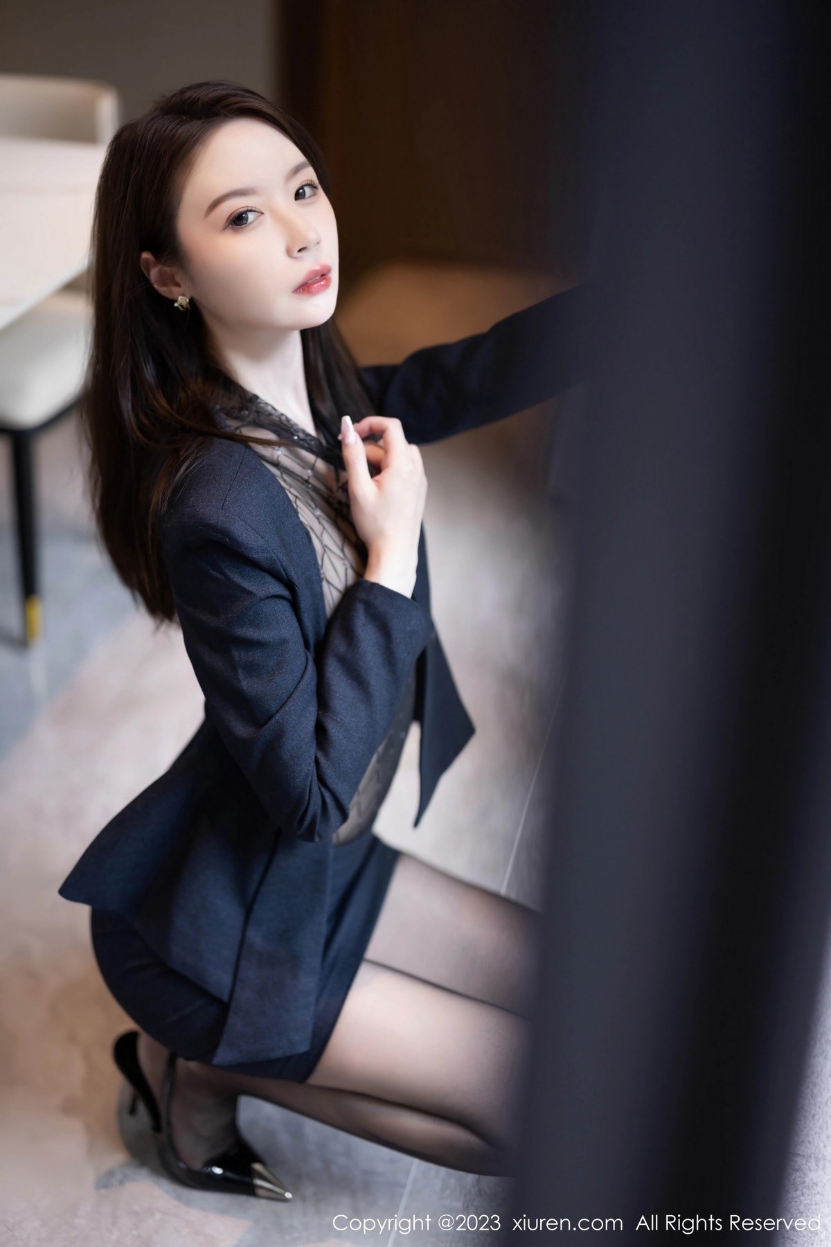 [XiuRen]高清写真图 2023.06.14 No.6914 梦心玥 黑丝美腿