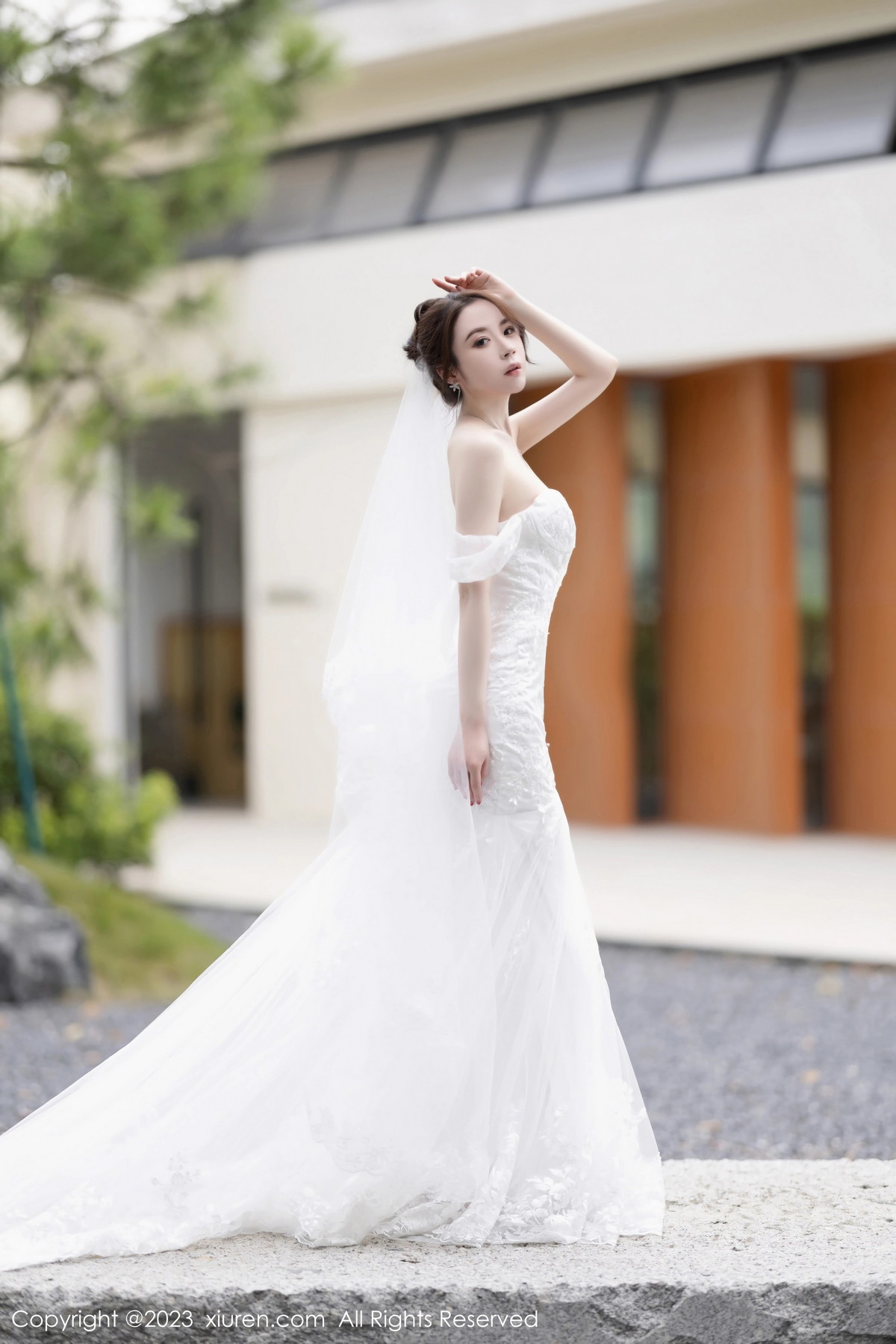 [XiuRen]高清写真图 2023.08.30 No.7310 梦心玥 婚纱美腿