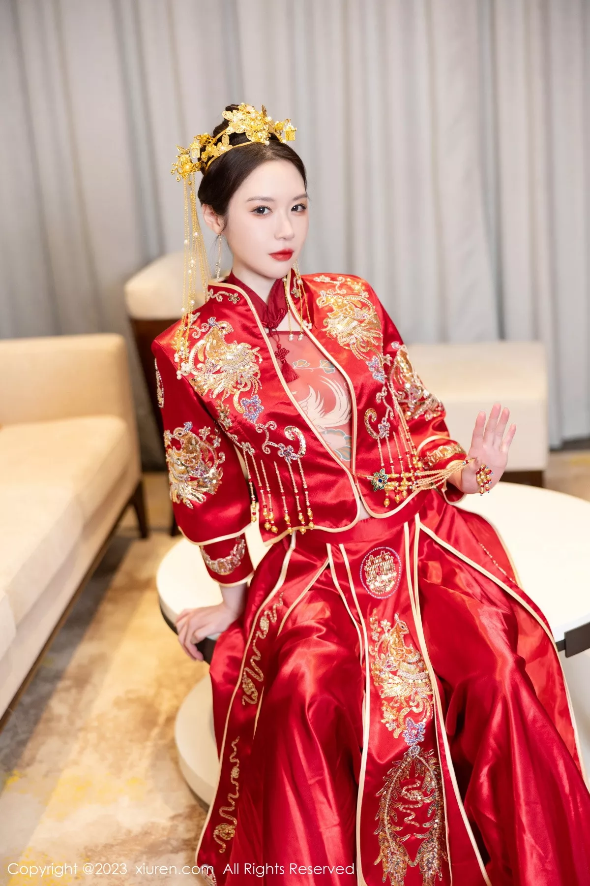 [XiuRen]高清写真图 2023.12.05 No.7766 梦心玥 婚嫁美腿