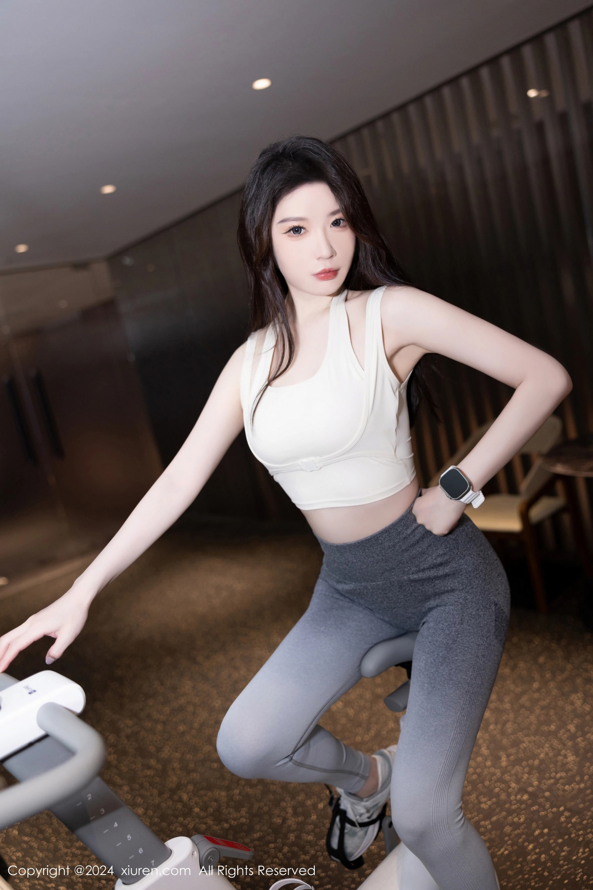 [XiuRen]高清写真图 2024.06.27 No.8767 梦心玥 瑜伽裤